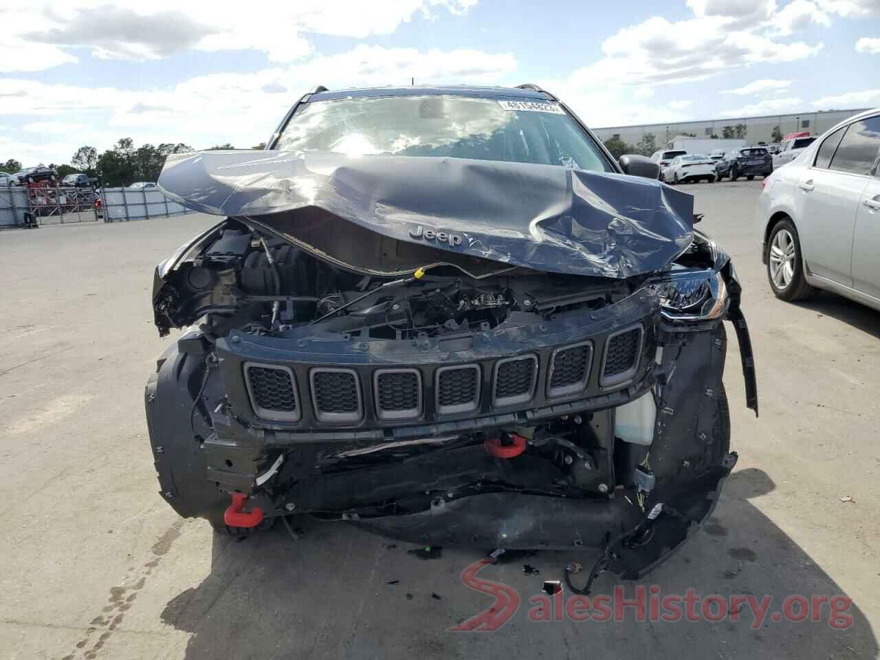 3C4NJDDB9JT282780 2018 JEEP COMPASS