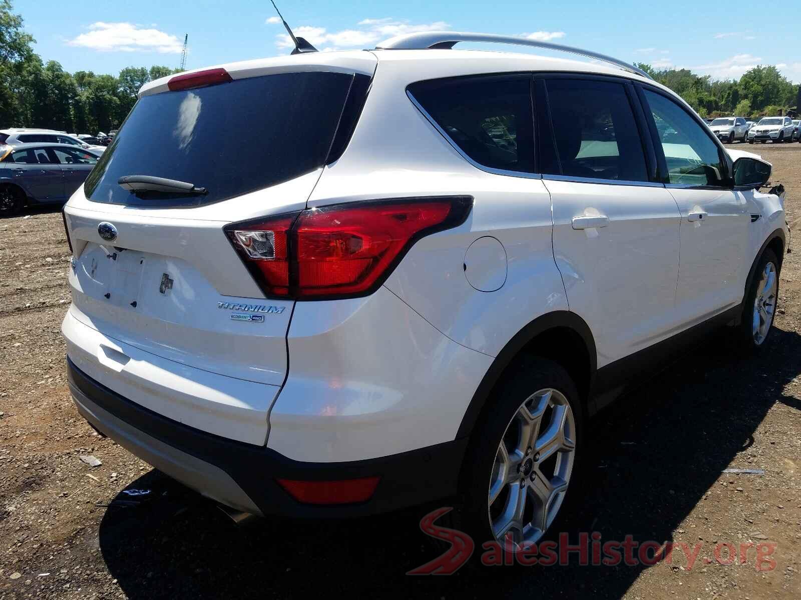 1FMCU9J90KUB18673 2019 FORD ESCAPE