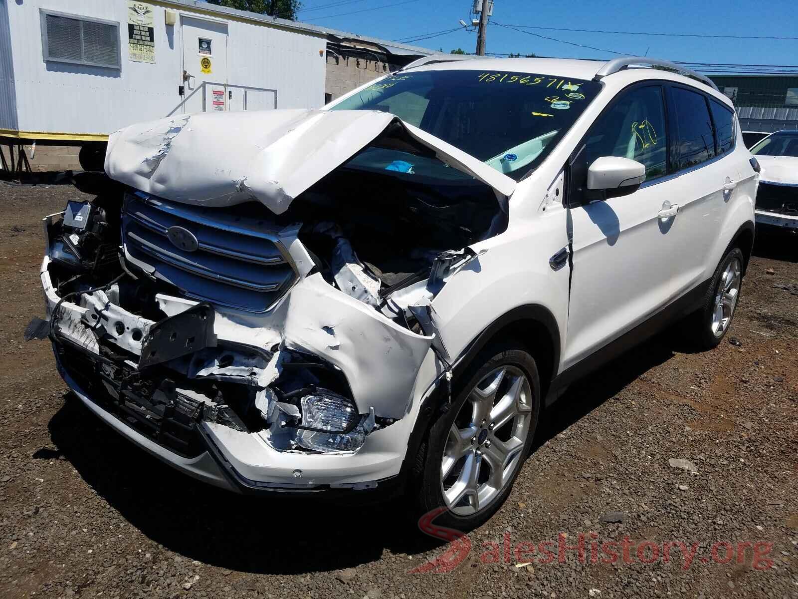 1FMCU9J90KUB18673 2019 FORD ESCAPE