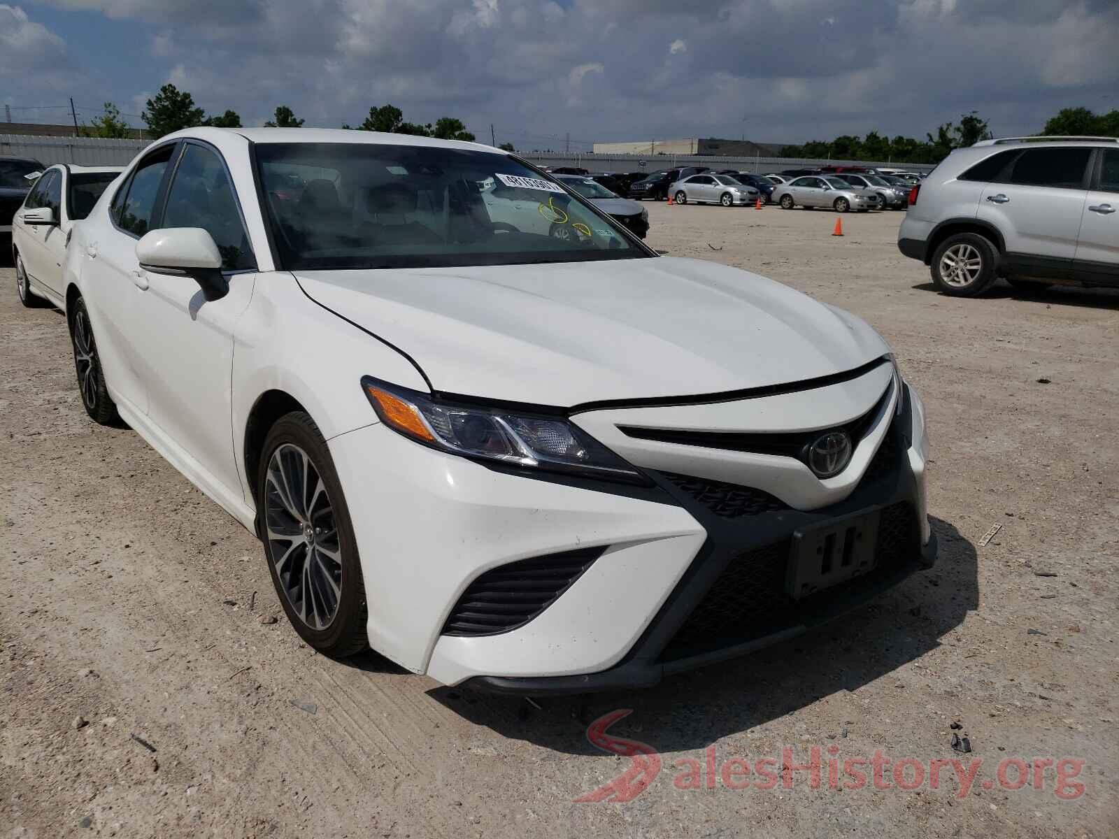 4T1B11HK6JU064356 2018 TOYOTA CAMRY