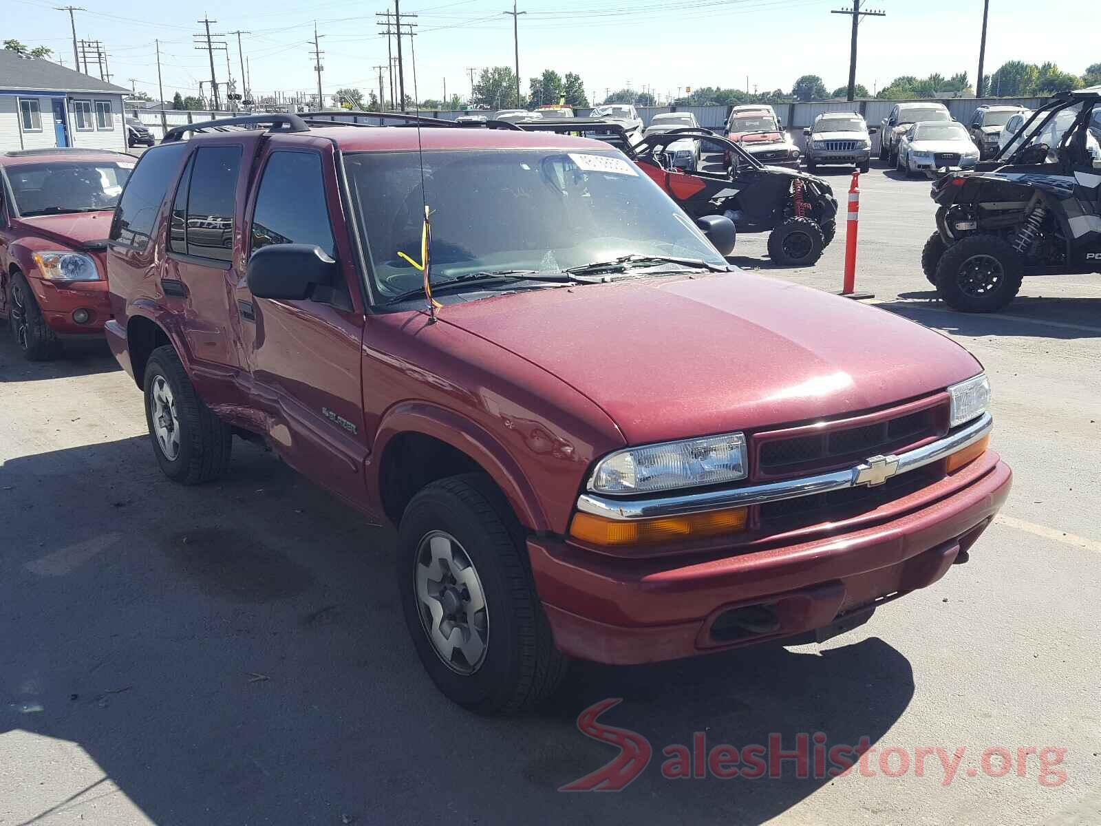 1GNDT13WX2K156270 2002 CHEVROLET BLAZER