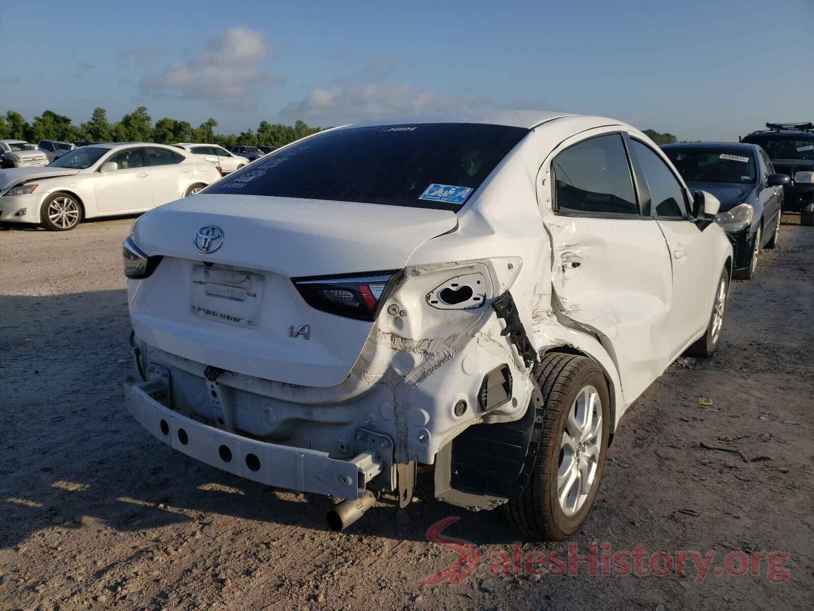 3MYDLBYV7JY316816 2018 TOYOTA YARIS