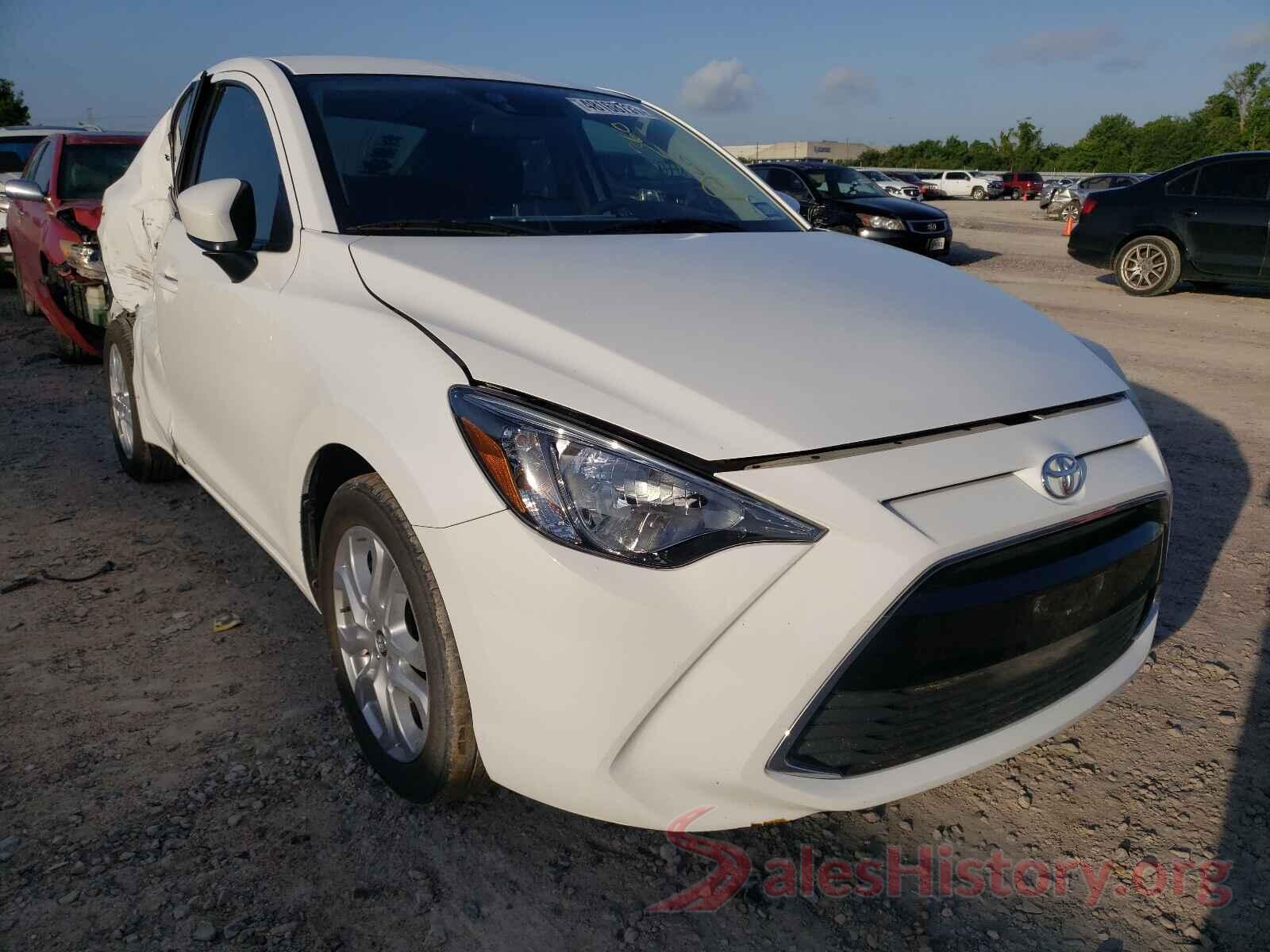 3MYDLBYV7JY316816 2018 TOYOTA YARIS