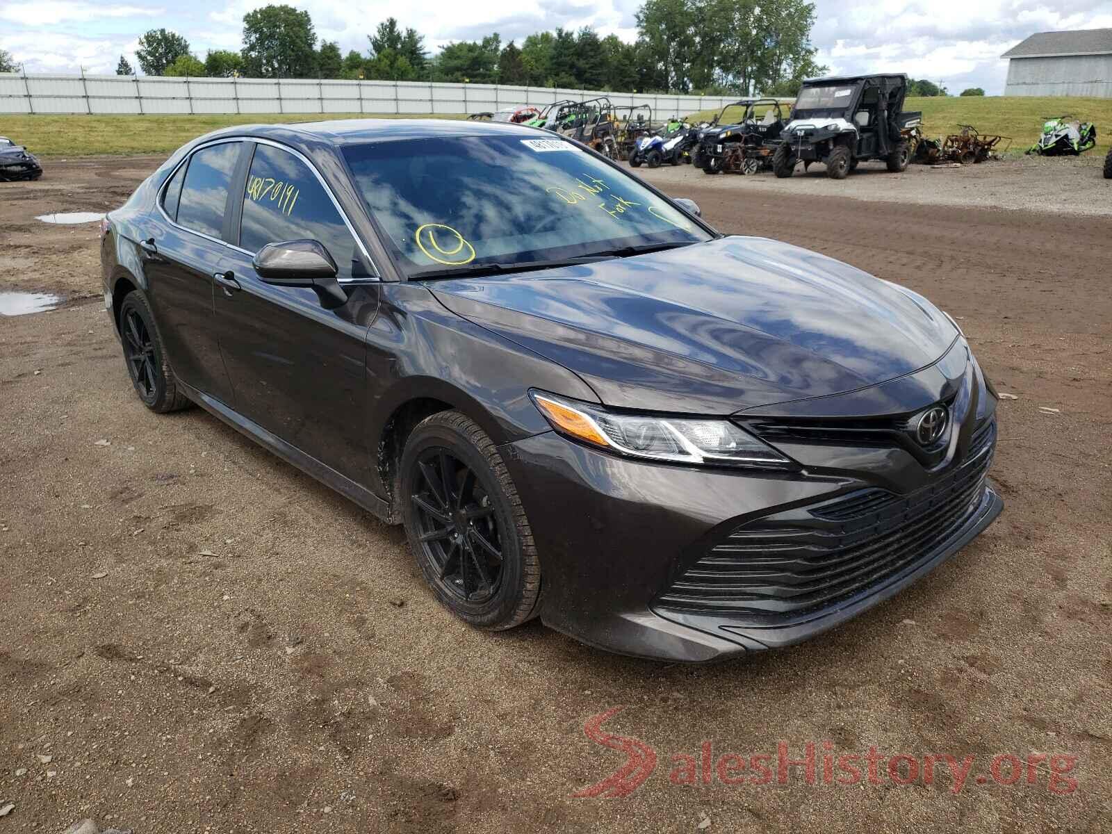 4T1B11HKXJU650865 2018 TOYOTA CAMRY