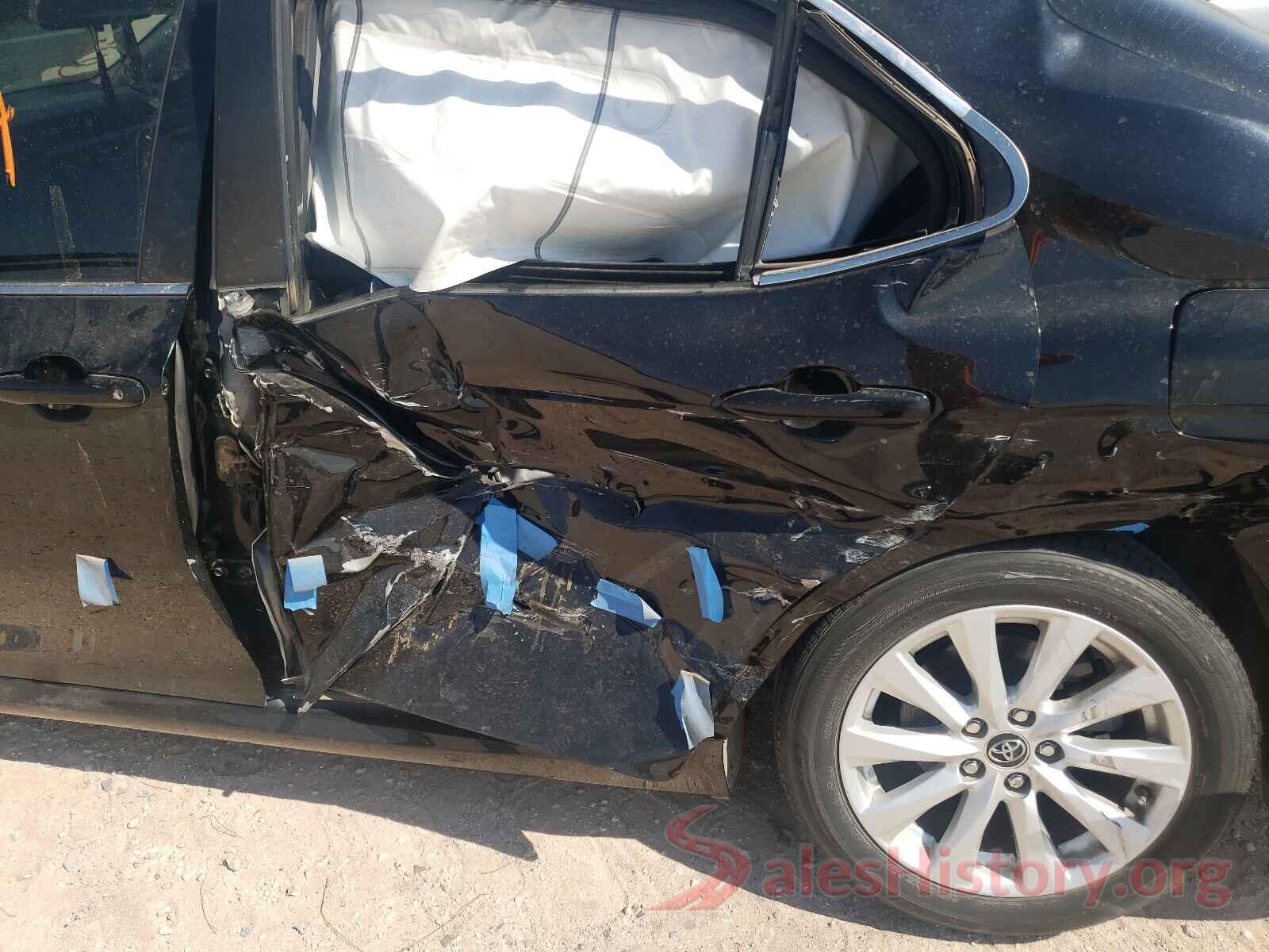 JTNB11HK9J3004397 2018 TOYOTA CAMRY