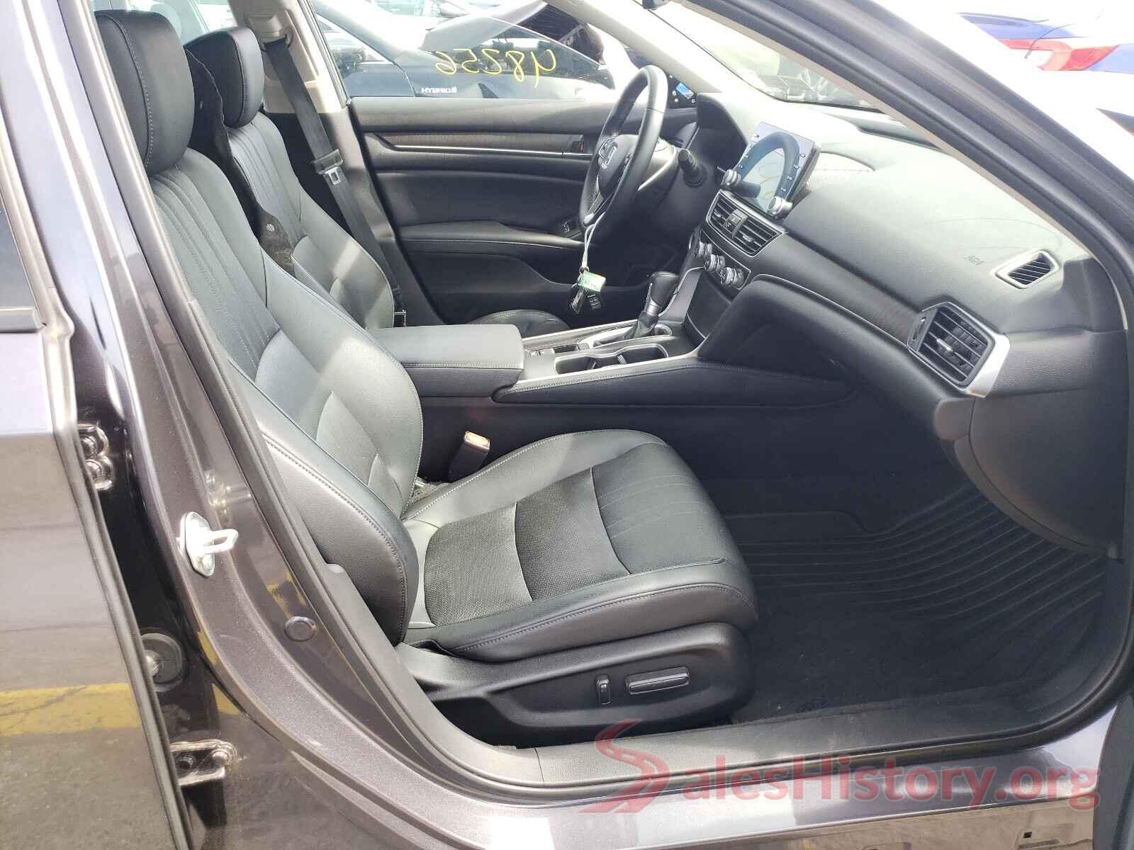 1HGCV1F57JA110015 2018 HONDA ACCORD