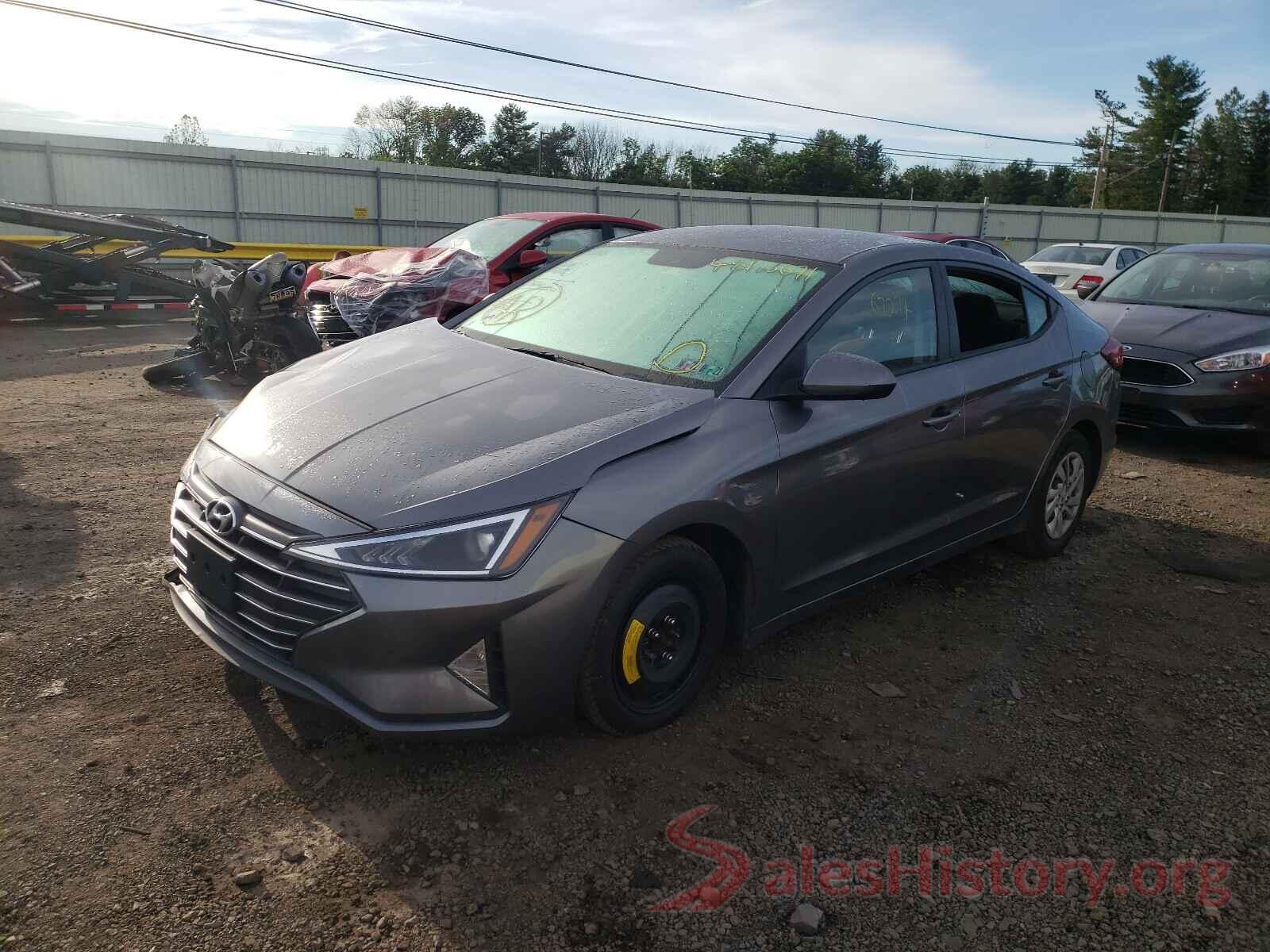 5NPD74LF2KH467589 2019 HYUNDAI ELANTRA