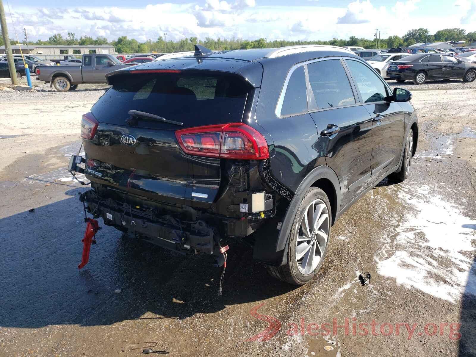 KNDCE3LC2H5047972 2017 KIA NIRO