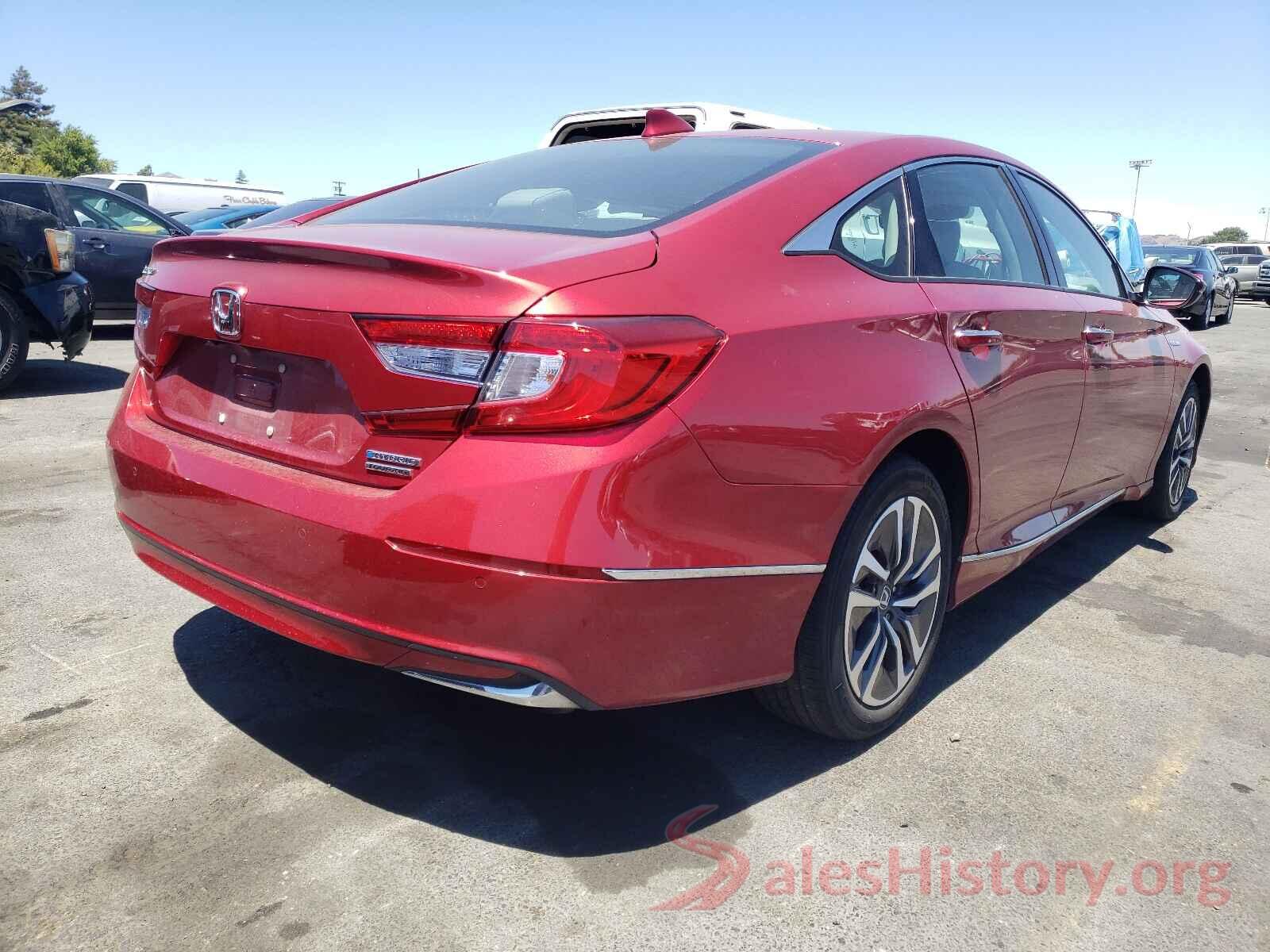 1HGCV3F92JA005901 2018 HONDA ACCORD