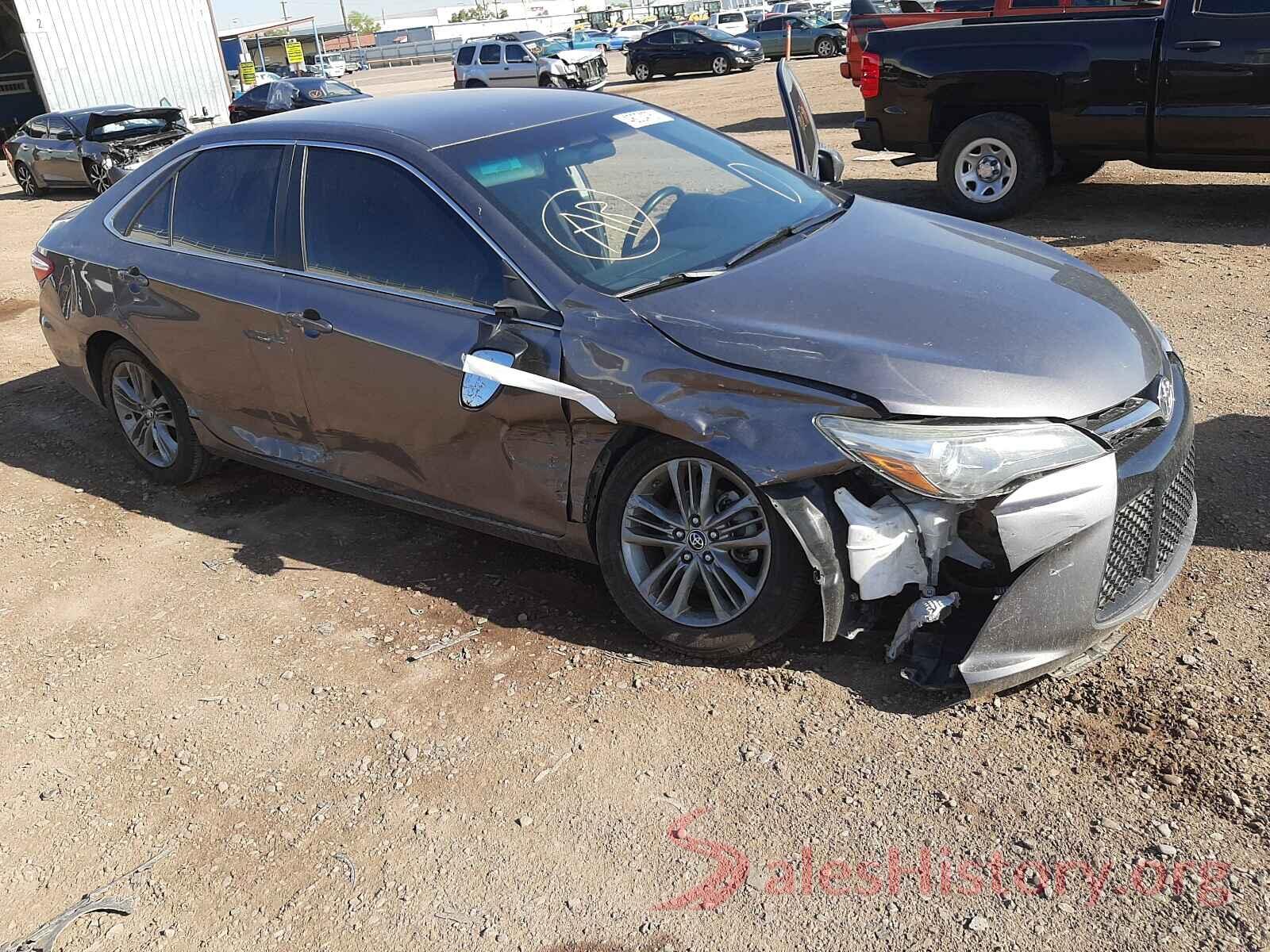 4T1BF1FK2HU647523 2017 TOYOTA CAMRY