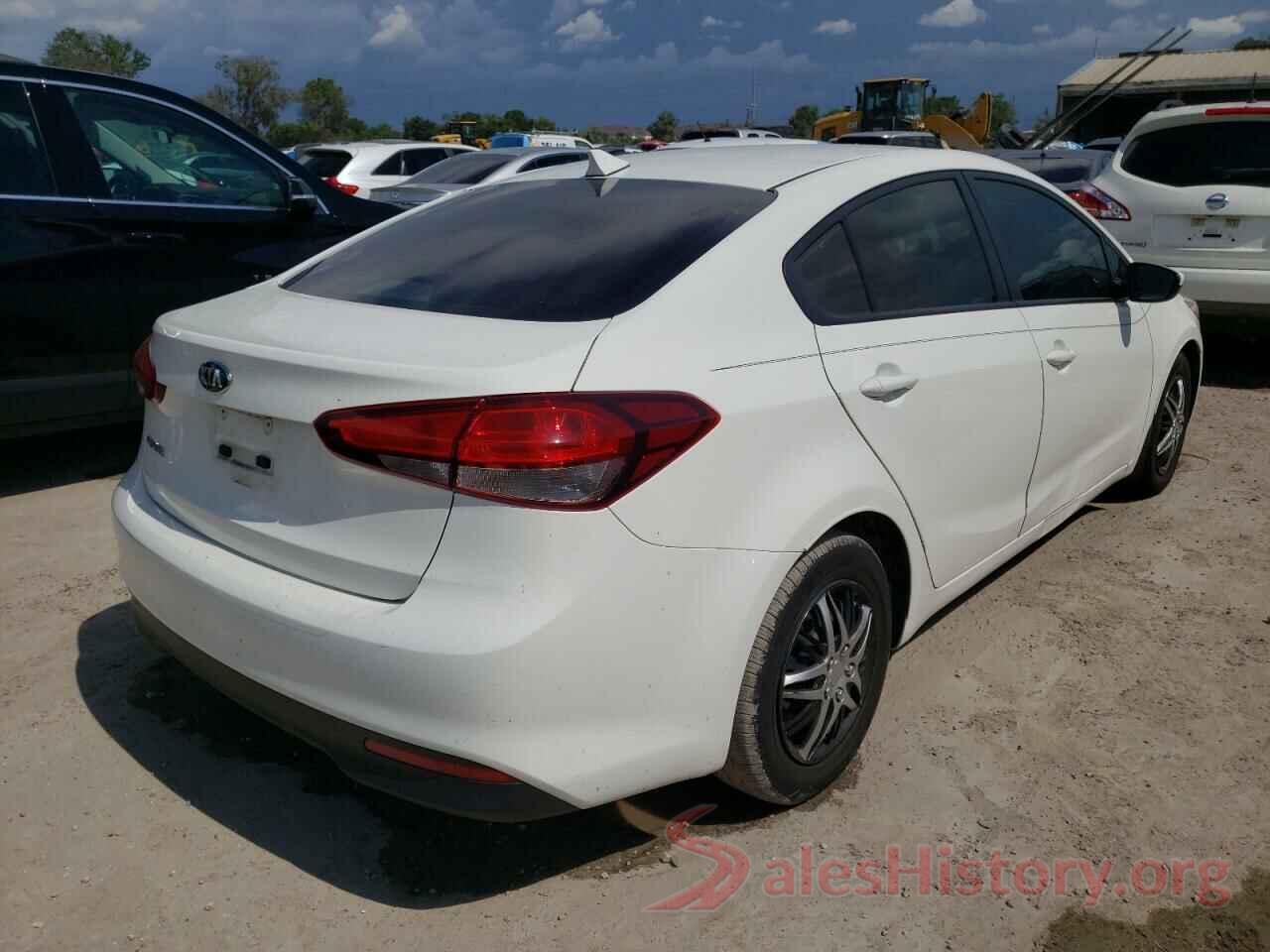 3KPFK4A77HE130447 2017 KIA FORTE