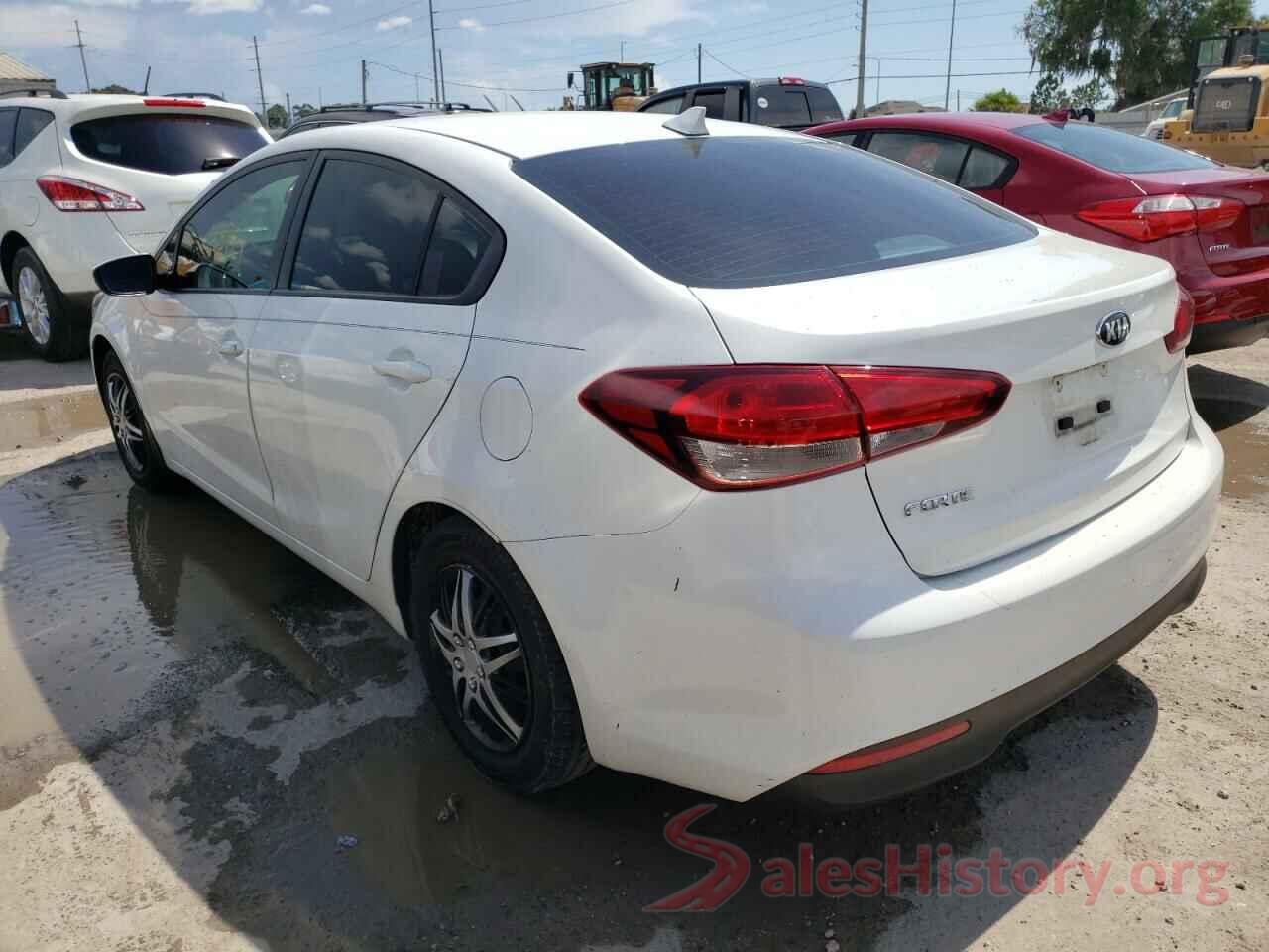 3KPFK4A77HE130447 2017 KIA FORTE