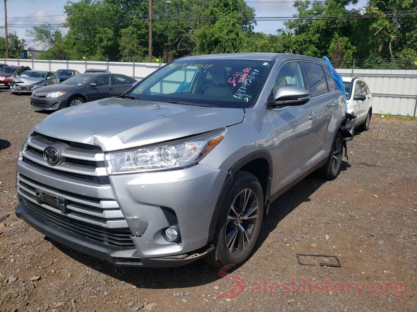 5TDBZRFHXKS958367 2019 TOYOTA HIGHLANDER