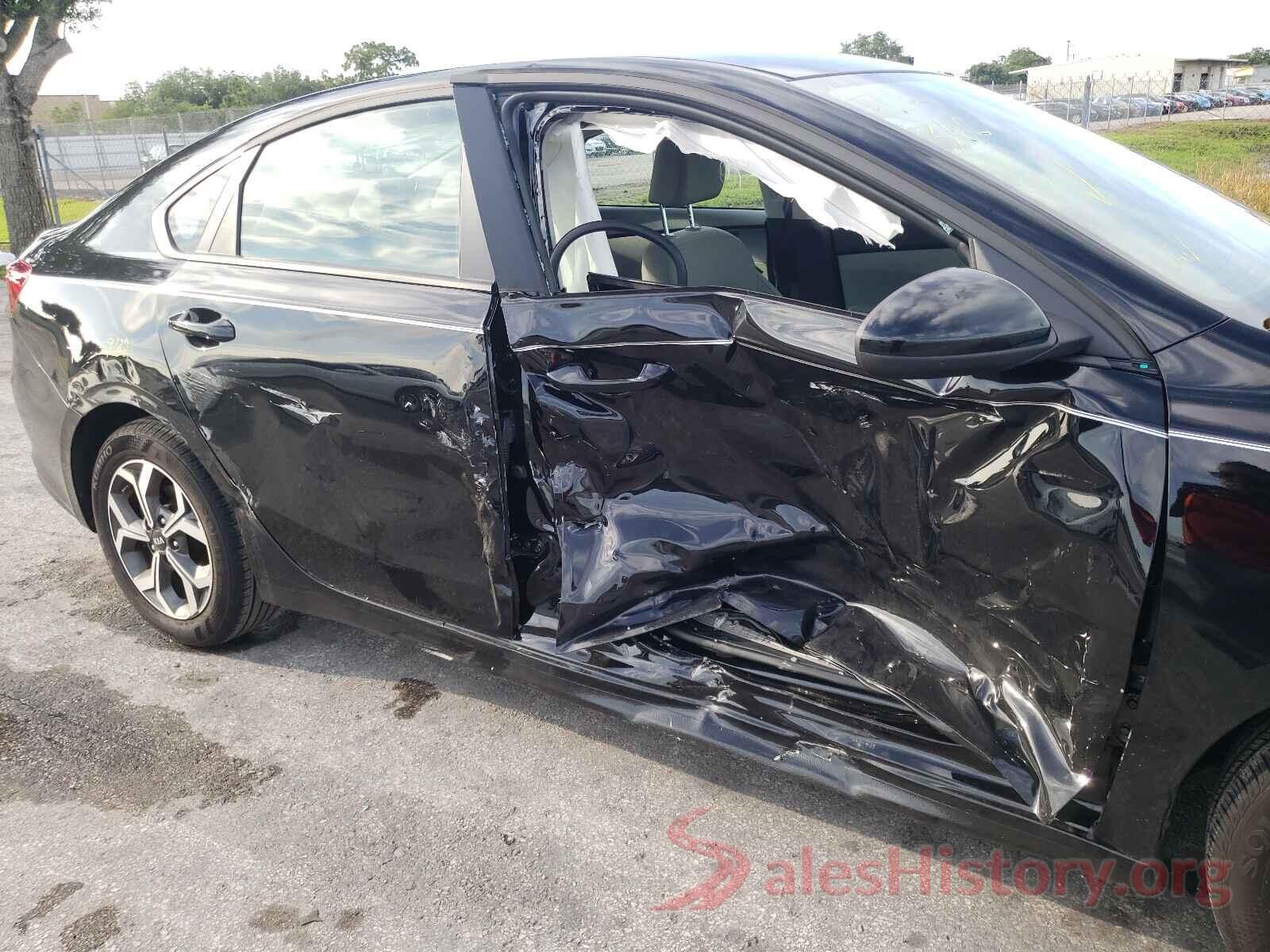 3KPF24AD8LE204389 2020 KIA FORTE