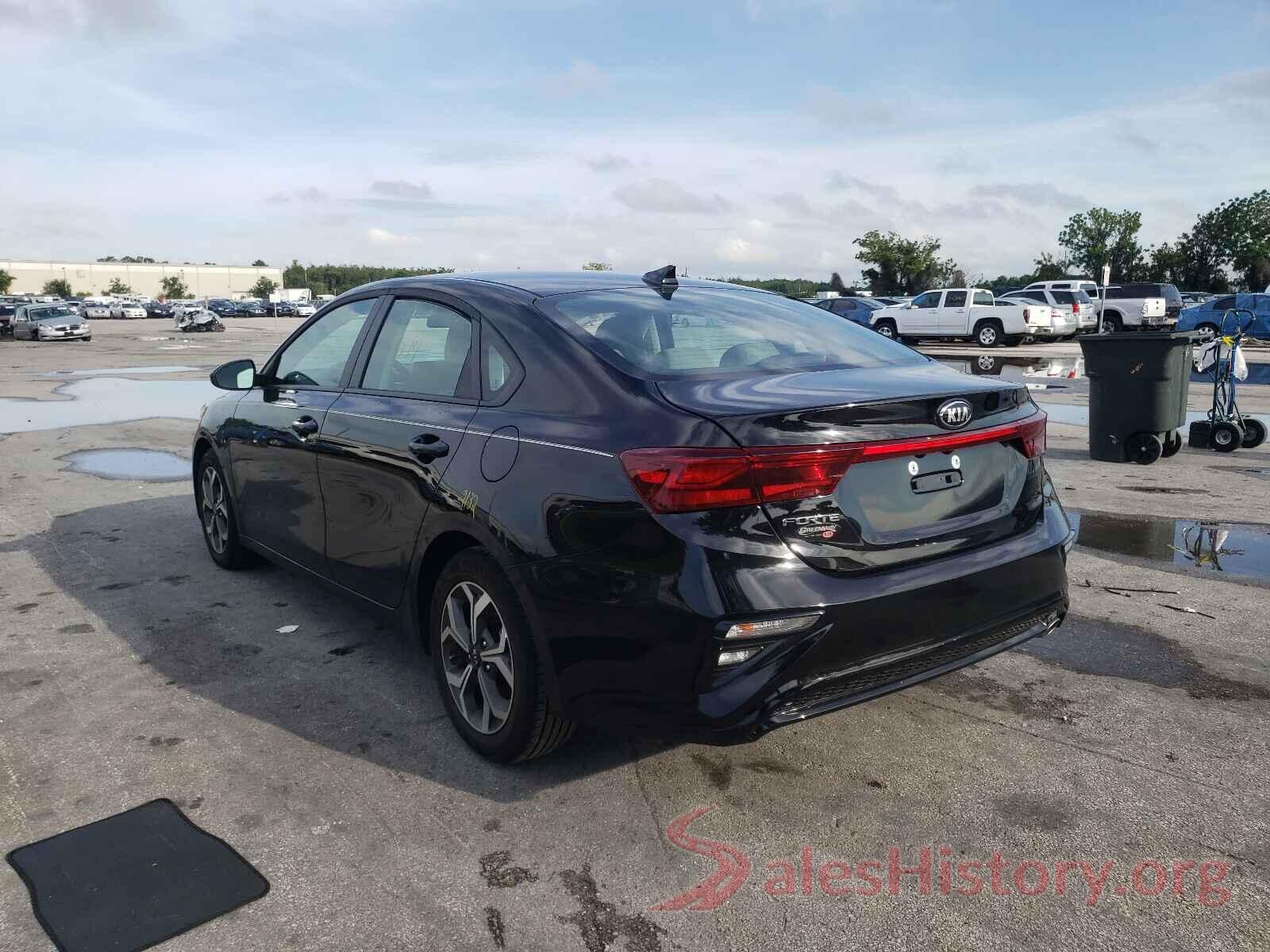 3KPF24AD8LE204389 2020 KIA FORTE