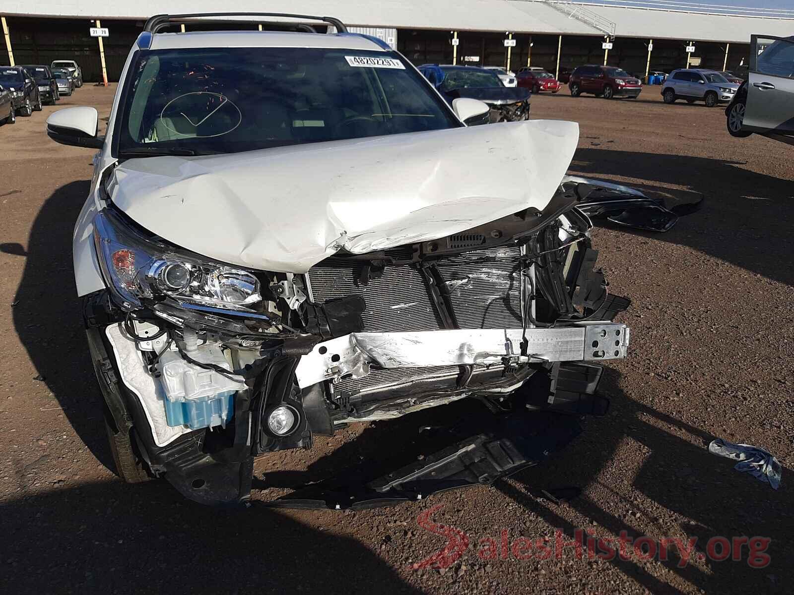 5TDJZRFH2KS574045 2019 TOYOTA HIGHLANDER