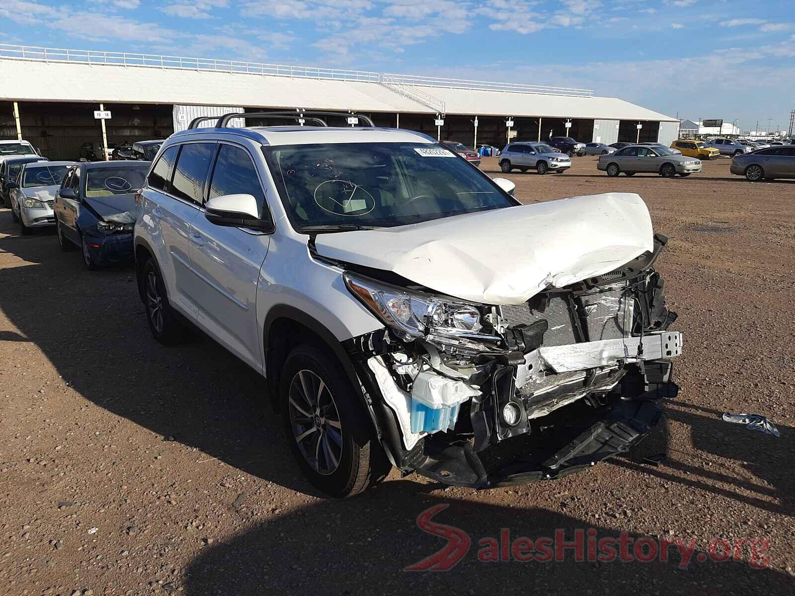 5TDJZRFH2KS574045 2019 TOYOTA HIGHLANDER