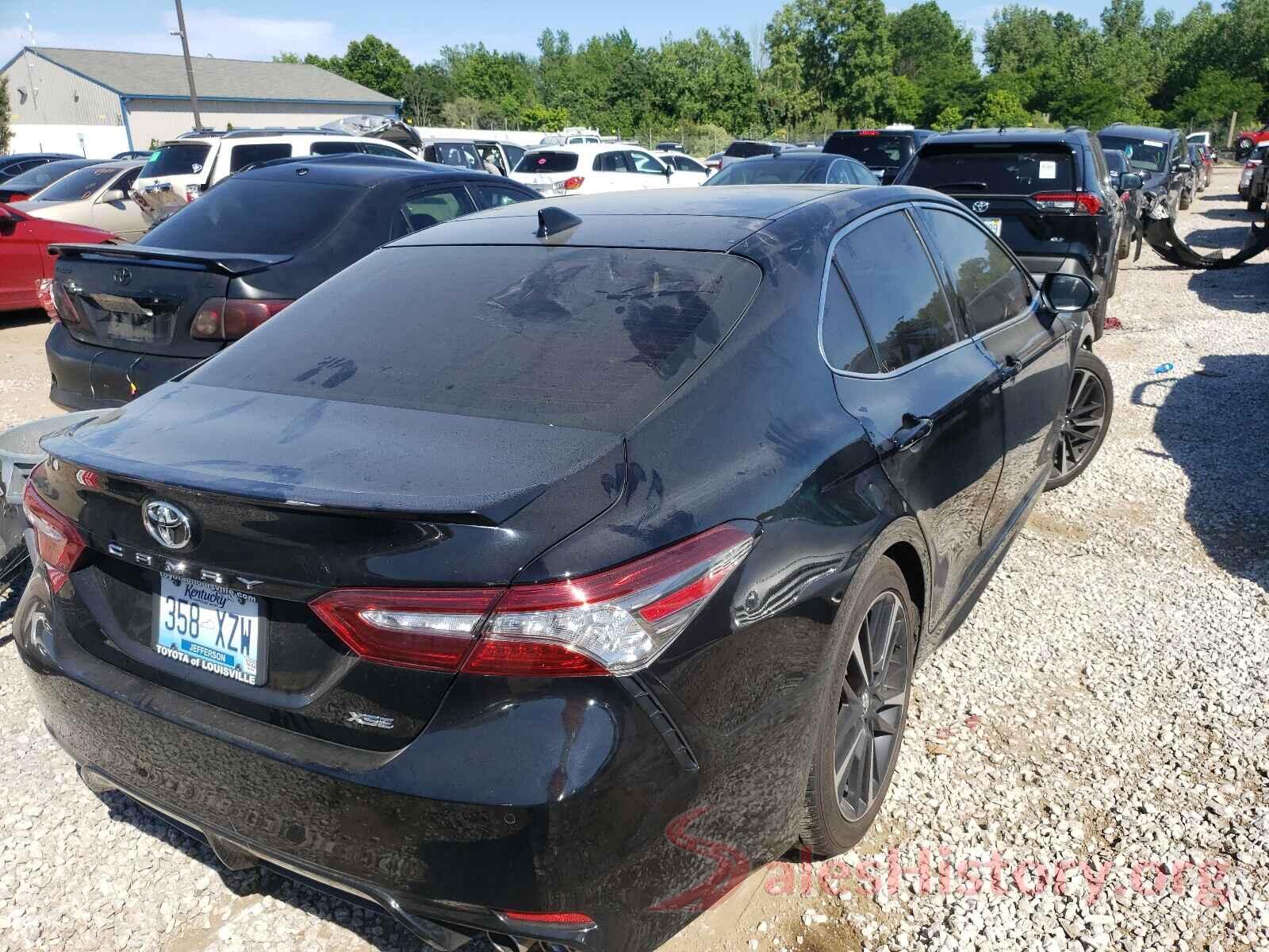 4T1B61HK9JU080746 2018 TOYOTA CAMRY