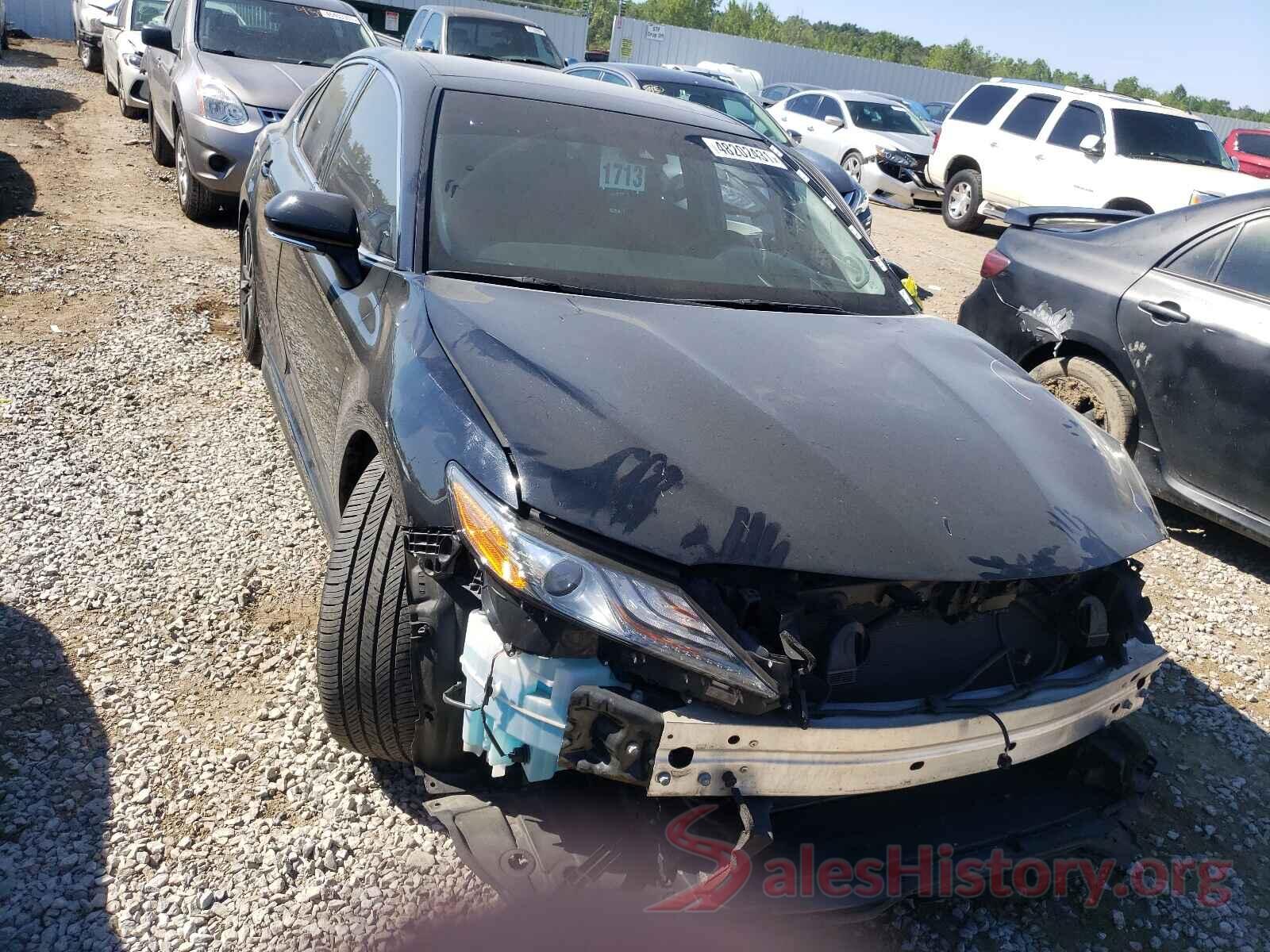 4T1B61HK9JU080746 2018 TOYOTA CAMRY