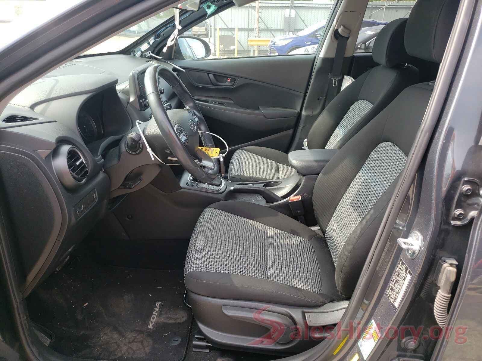 KM8K22AAXJU080774 2018 HYUNDAI KONA