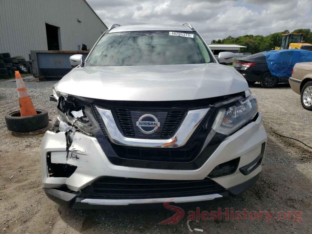 KNMAT2MT5HP584801 2017 NISSAN ROGUE