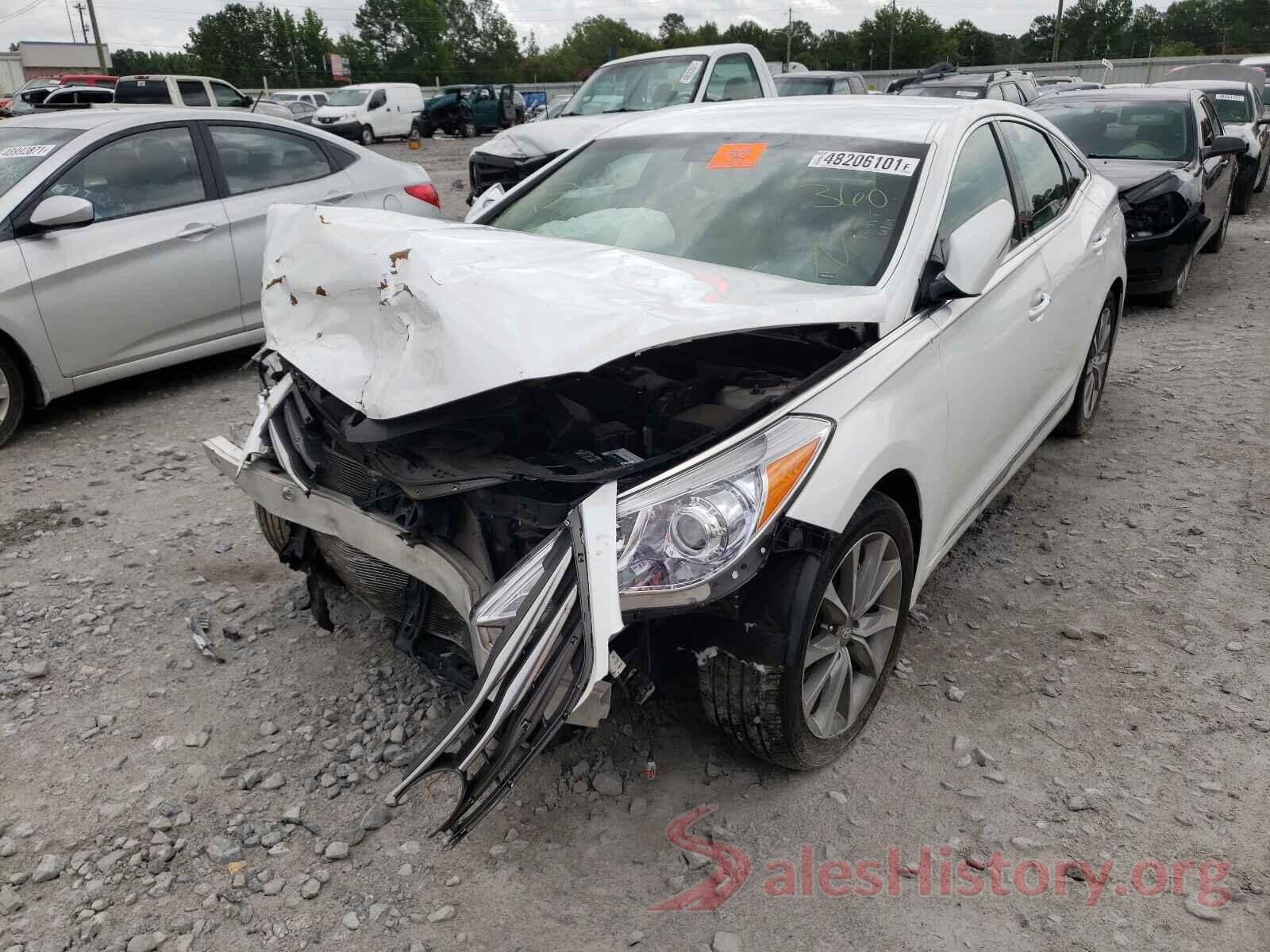 KMHFG4JG9GA504216 2016 HYUNDAI AZERA