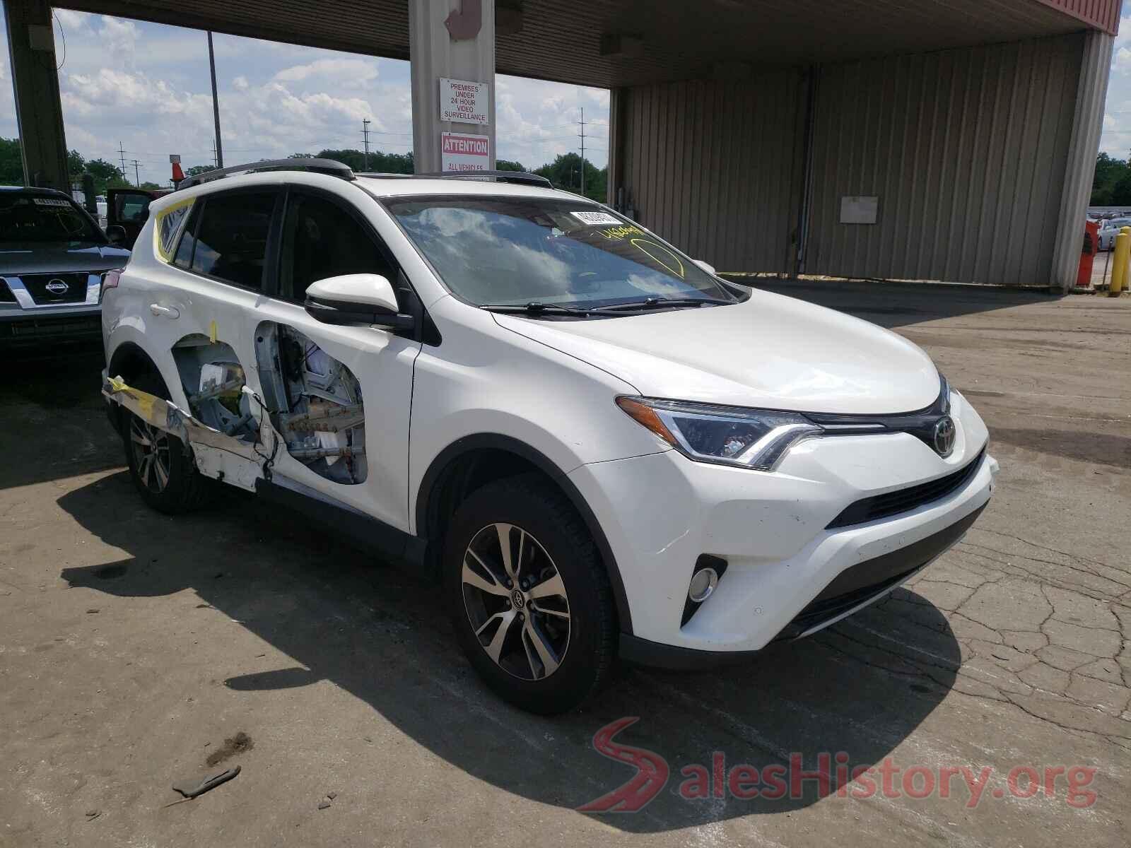 JTMWFREV0JD119534 2018 TOYOTA RAV4