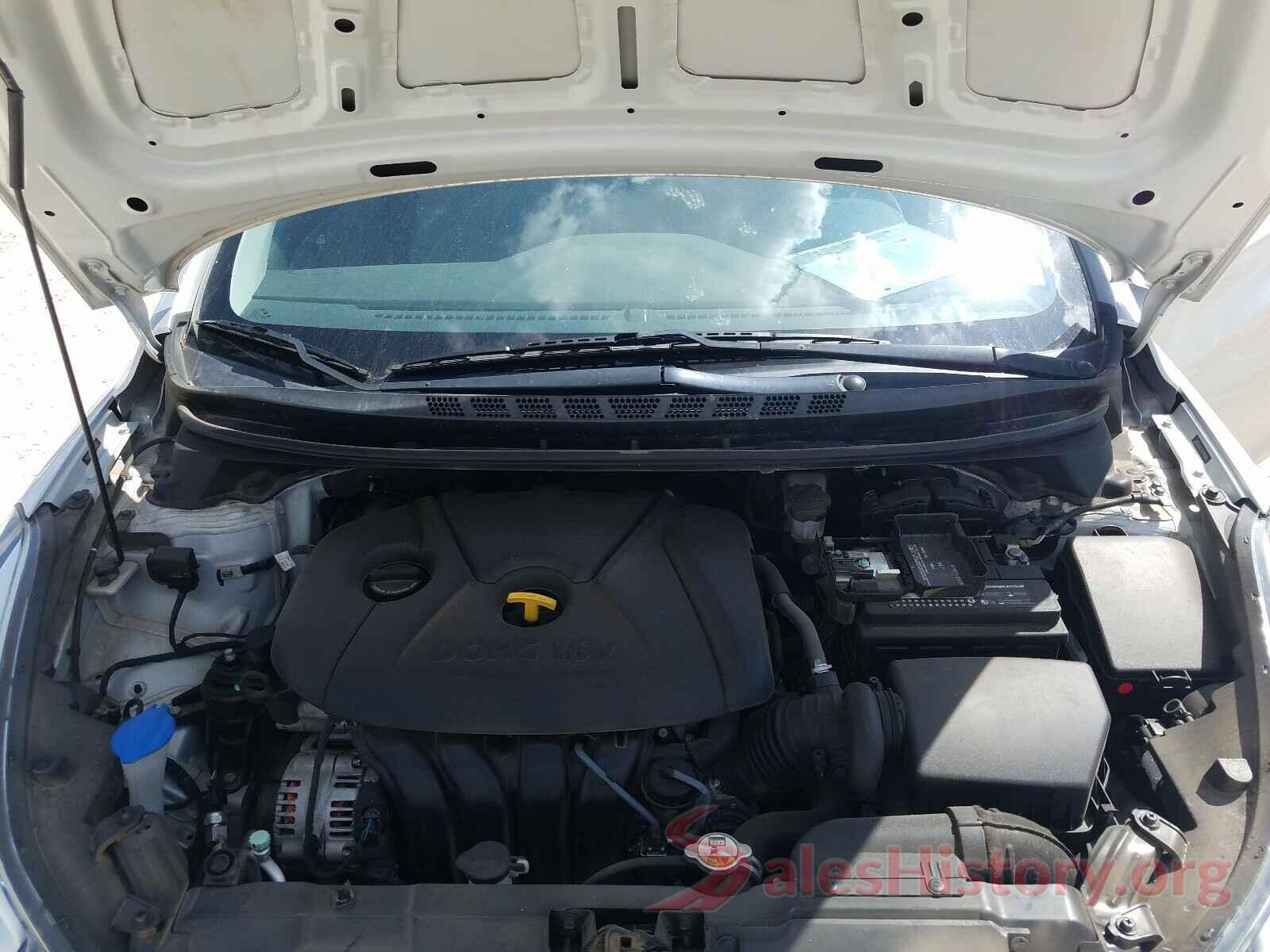 5NPDH4AE7GH793032 2016 HYUNDAI ELANTRA