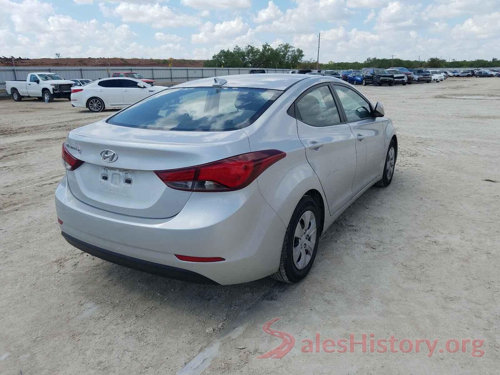 5NPDH4AE7GH793032 2016 HYUNDAI ELANTRA