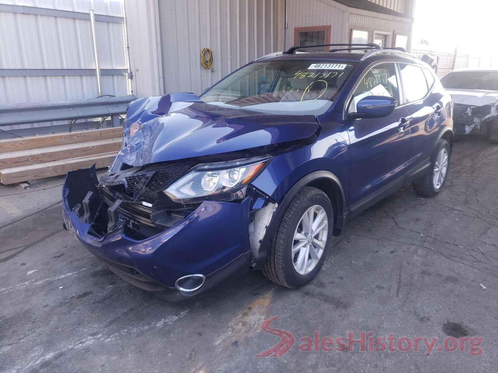 JN1BJ1CR5JW208415 2018 NISSAN ROGUE