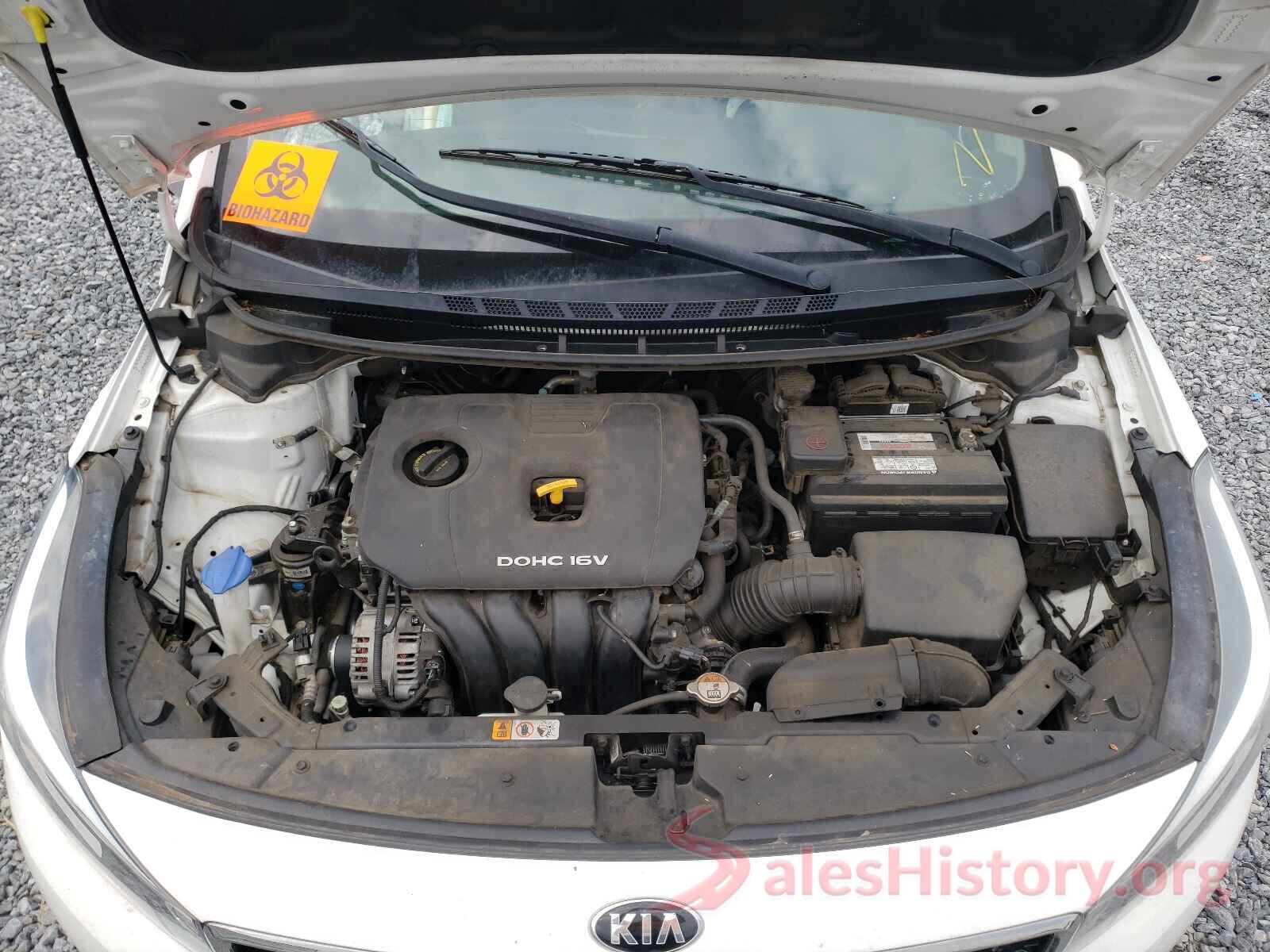 3KPFK4A75HE058843 2017 KIA FORTE