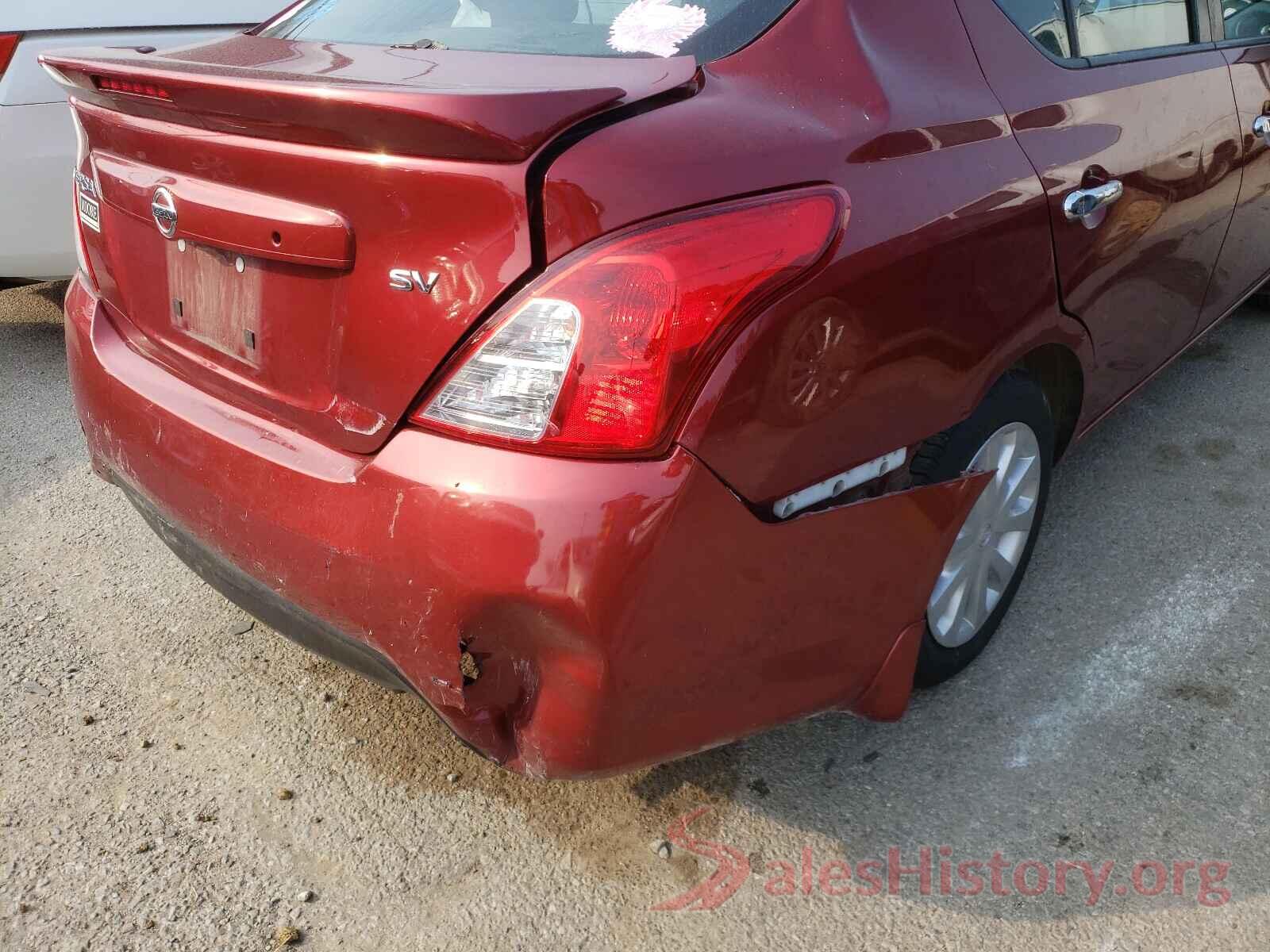 3N1CN7AP0JL868185 2018 NISSAN VERSA