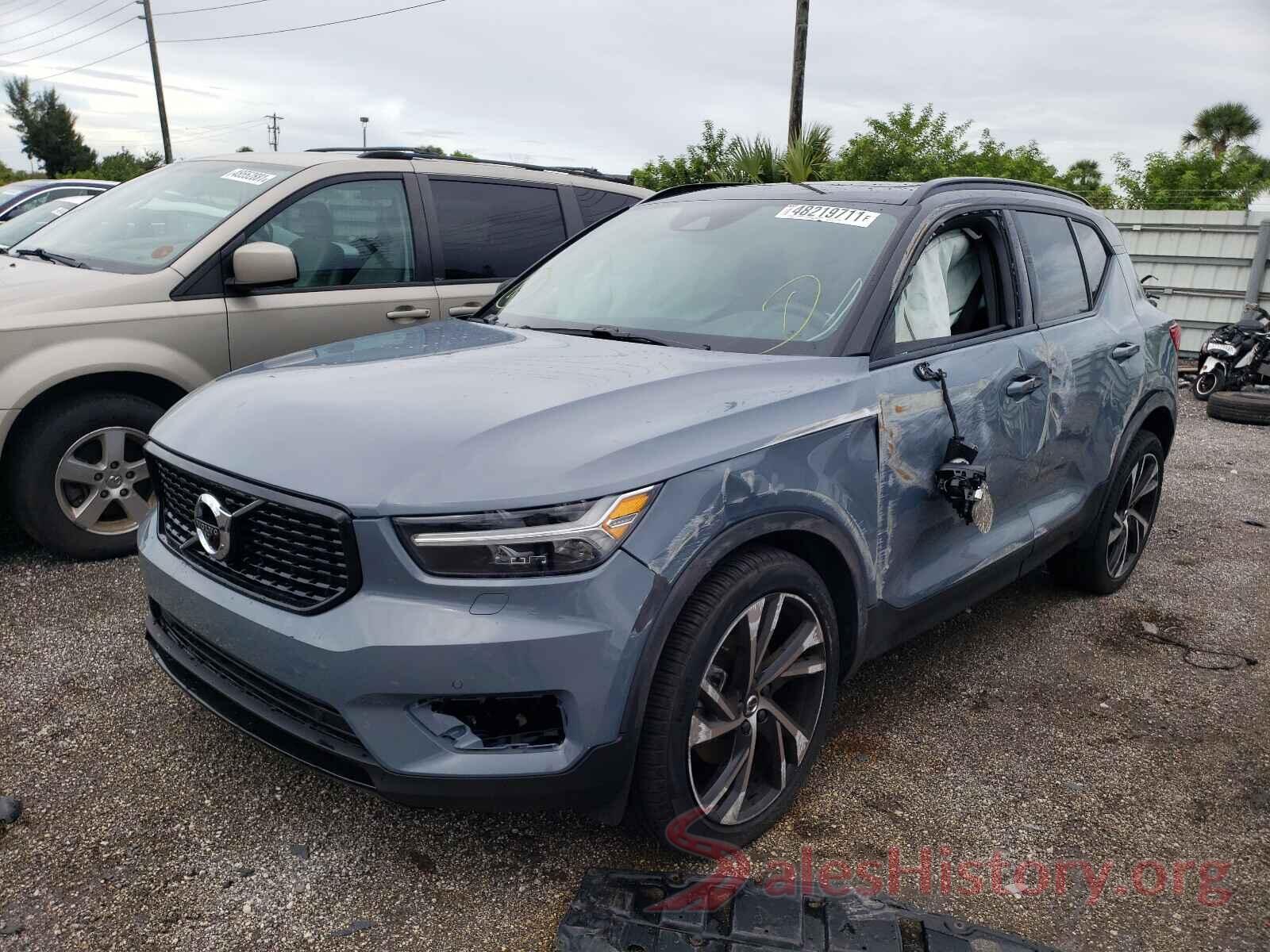 YV4162UM3M2553342 2021 VOLVO XC40