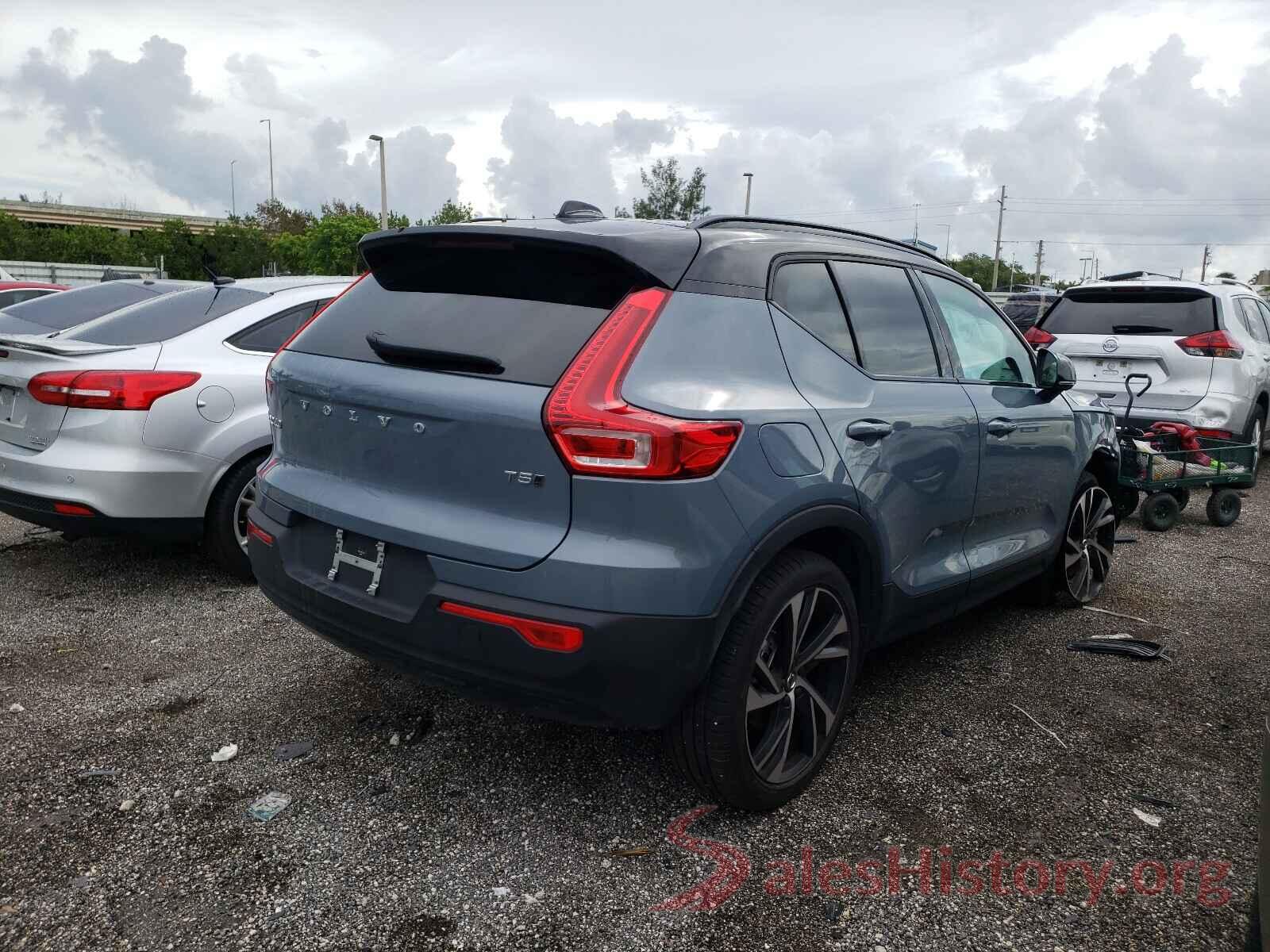 YV4162UM3M2553342 2021 VOLVO XC40