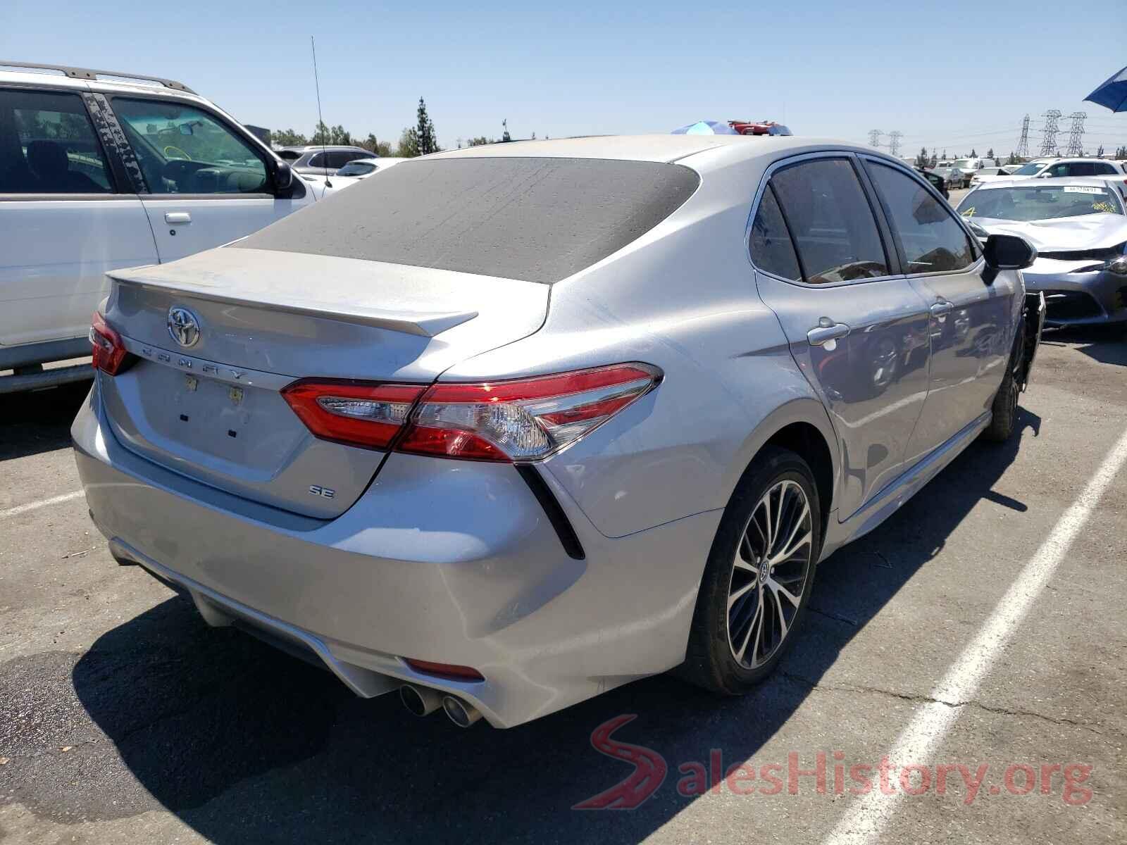 4T1B11HK3JU575183 2018 TOYOTA CAMRY