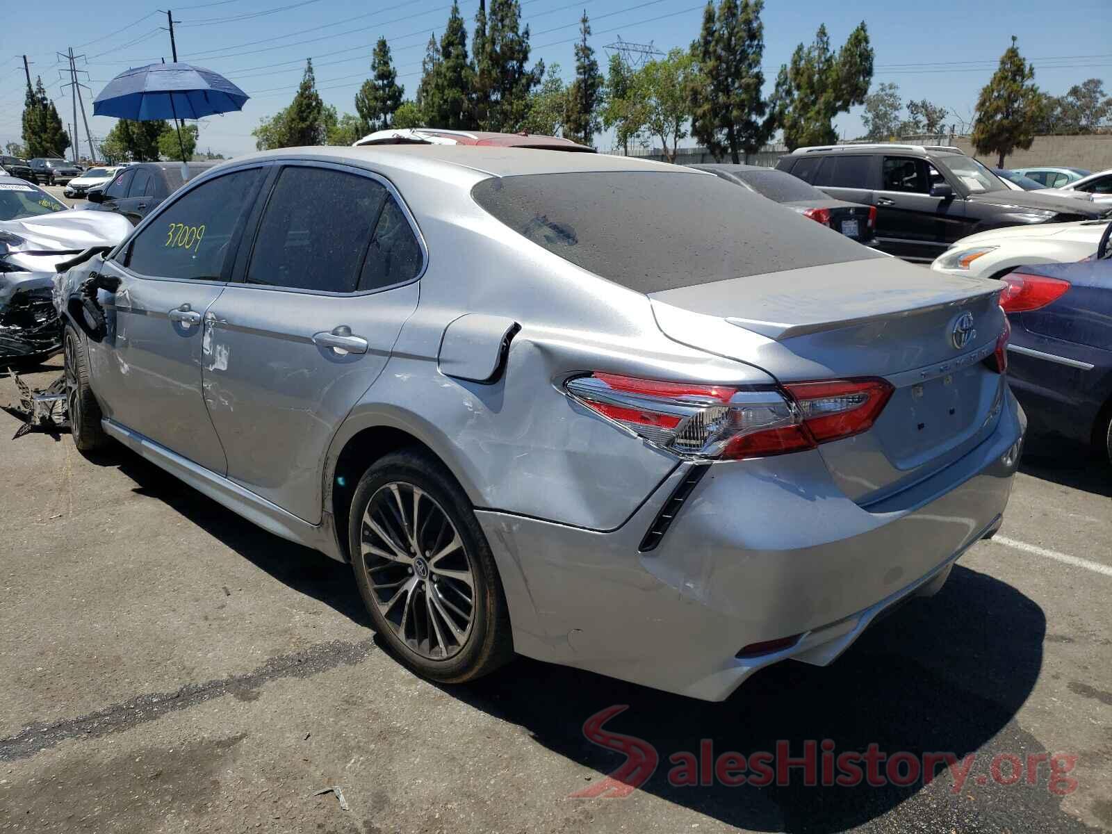 4T1B11HK3JU575183 2018 TOYOTA CAMRY