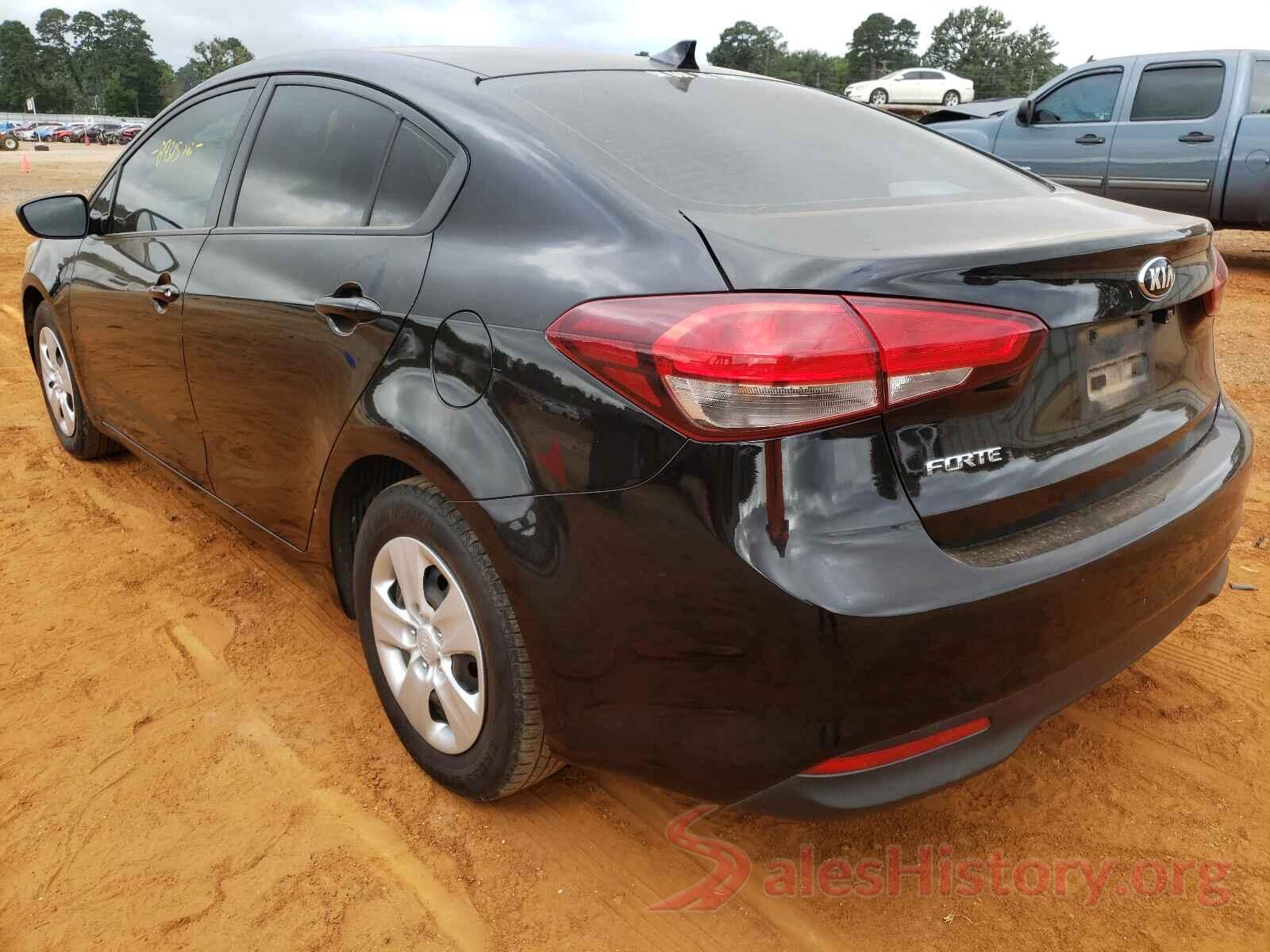 3KPFL4A72HE084698 2017 KIA FORTE