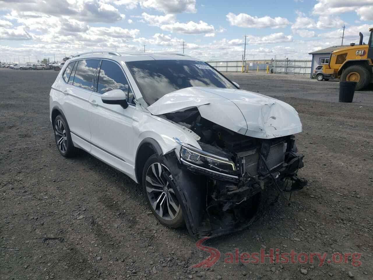 3VV4B7AX3JM132833 2018 VOLKSWAGEN TIGUAN