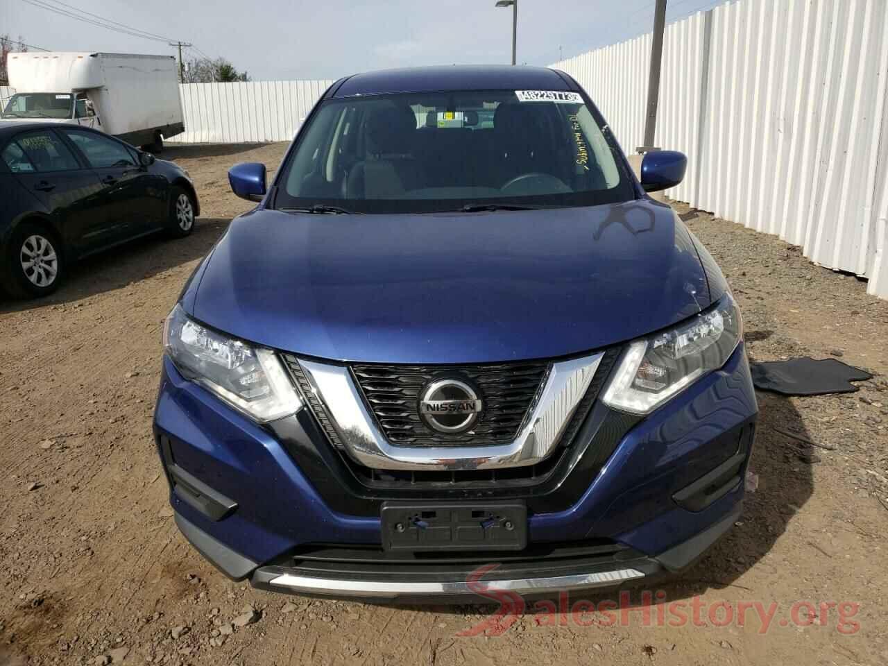 KNMAT2MV8JP587828 2018 NISSAN ROGUE