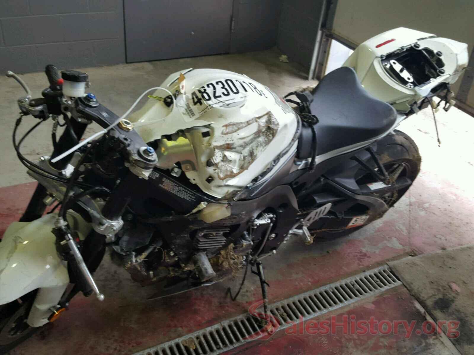 JS1GR7LA292101828 2009 SUZUKI GSX-R750