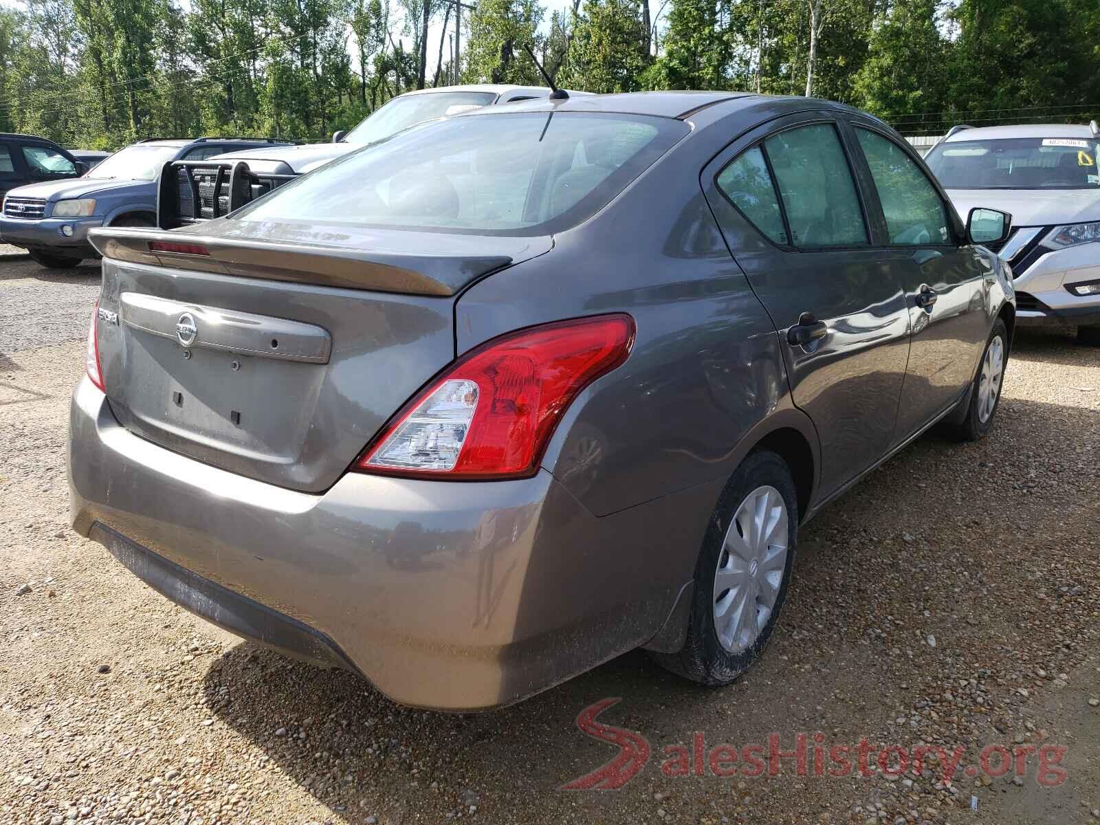 3N1CN7AP5HL818585 2017 NISSAN VERSA