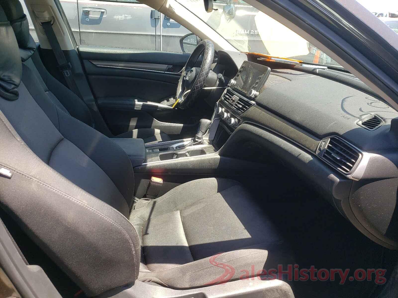 1HGCV1F12JA242001 2018 HONDA ACCORD