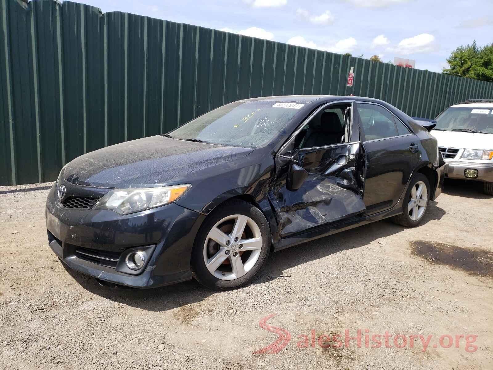 4T1BF1FK0EU302079 2014 TOYOTA CAMRY