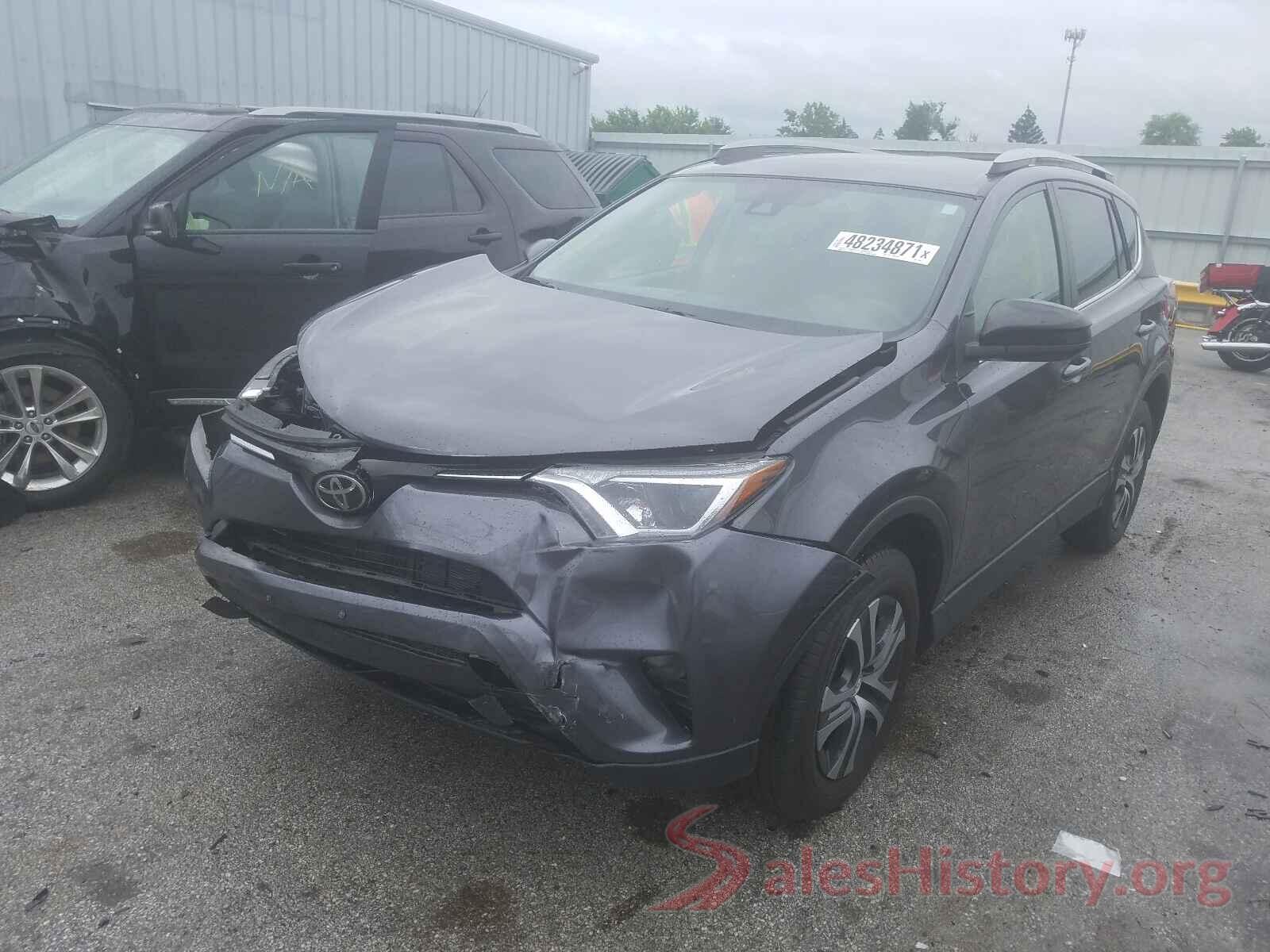 JTMBFREV3HJ104861 2017 TOYOTA RAV4