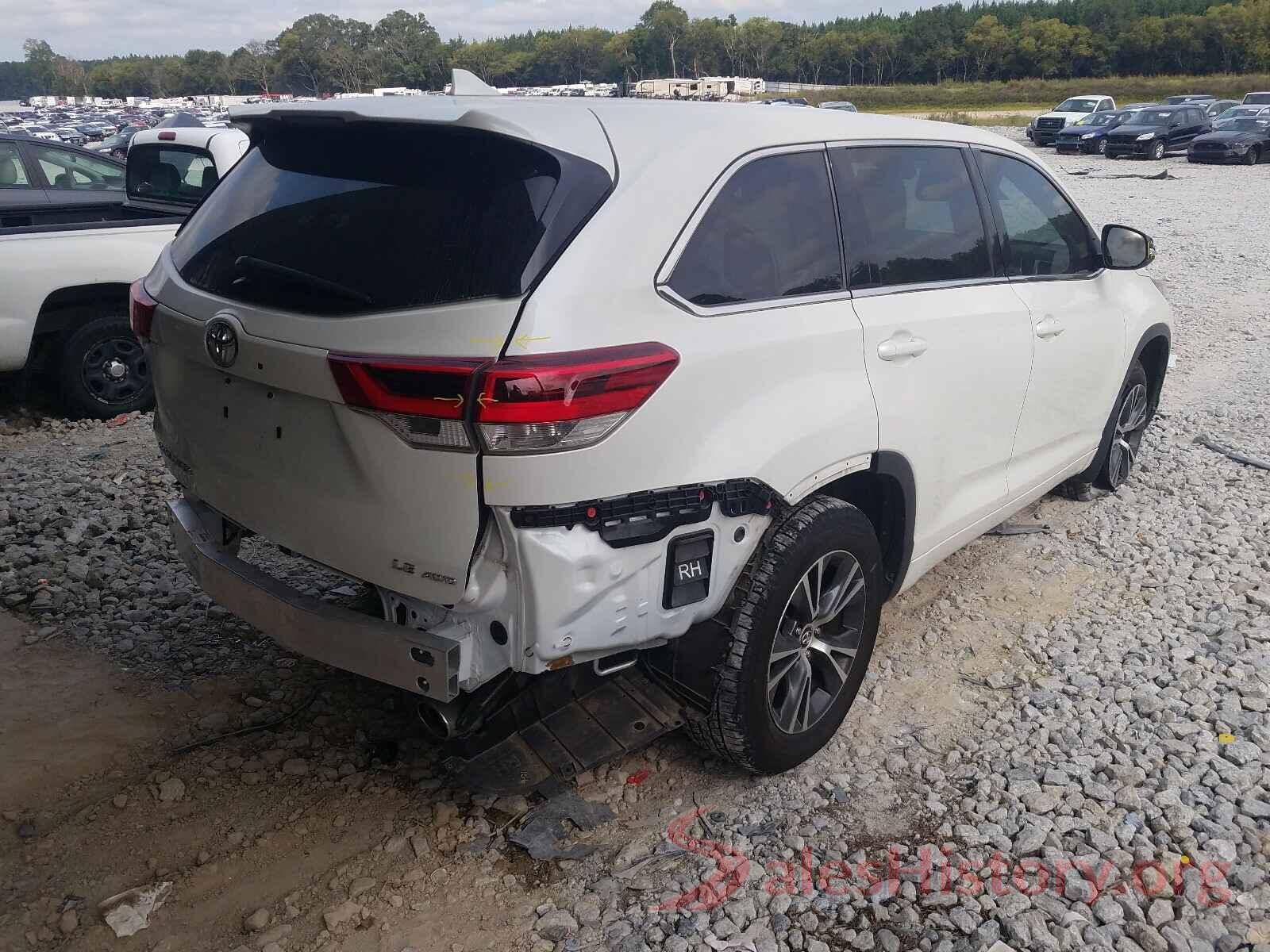 5TDBZRFH8HS365020 2017 TOYOTA HIGHLANDER