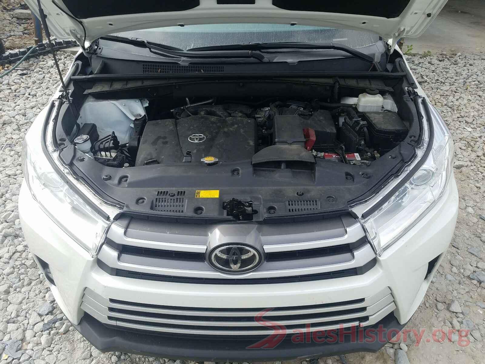 5TDBZRFH8HS365020 2017 TOYOTA HIGHLANDER