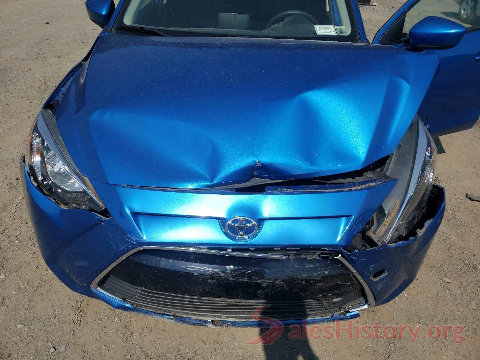 3MYDLBYV9HY190565 2017 TOYOTA YARIS