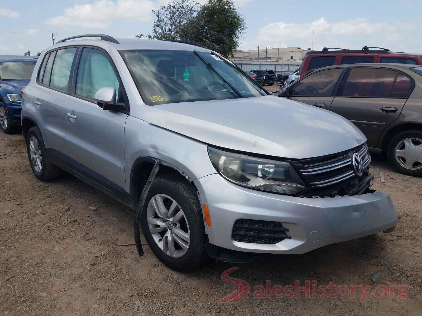 WVGAV7AX0GW536895 2016 VOLKSWAGEN TIGUAN