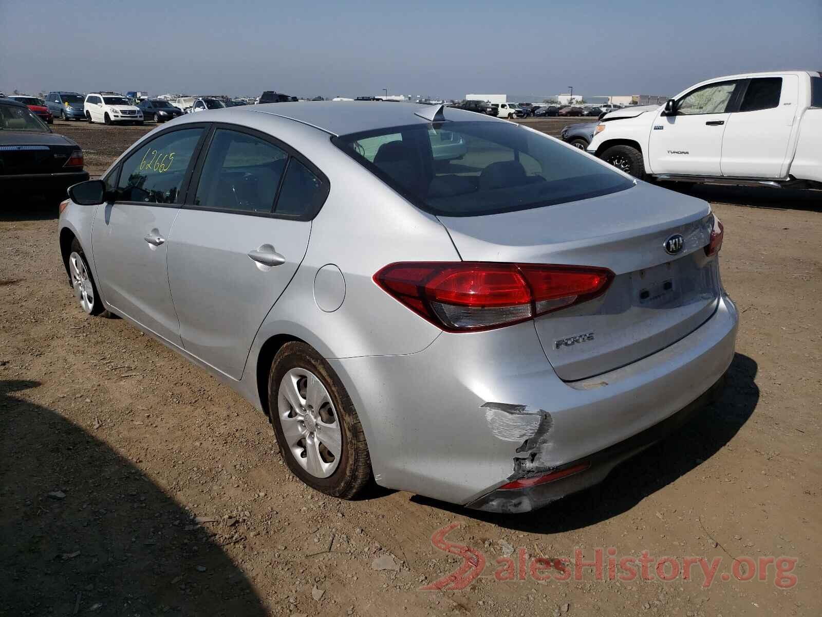 3KPFL4A76JE165080 2018 KIA FORTE