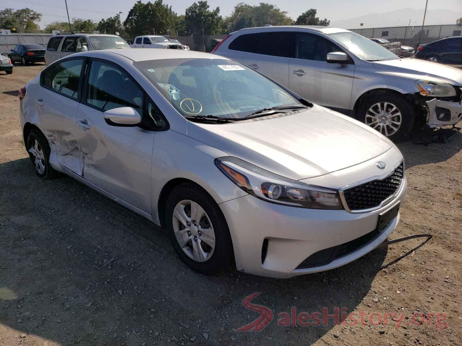 3KPFL4A76JE165080 2018 KIA FORTE